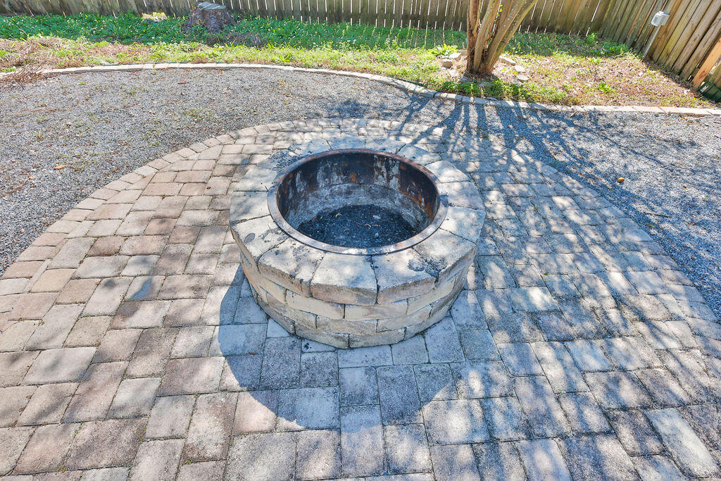 PINE MEADOWS 2ND ADDN - Residential