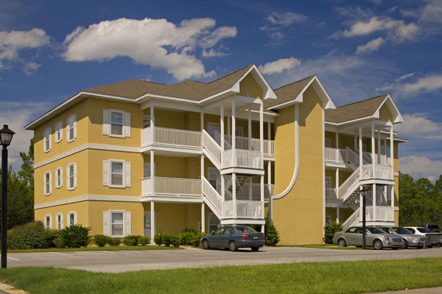 Tucked away in the quite surroundings of Herons Watch this two bedroom two bath condo is the perfect little beach get away. It is centrally located in Seagrove to wonderful shops and restaurants including Old Florida Fish House which is right next door. Access to Eastern Lake for fun water activities. This condo is perfect for those that want to break away to the beach without breaking the bank.