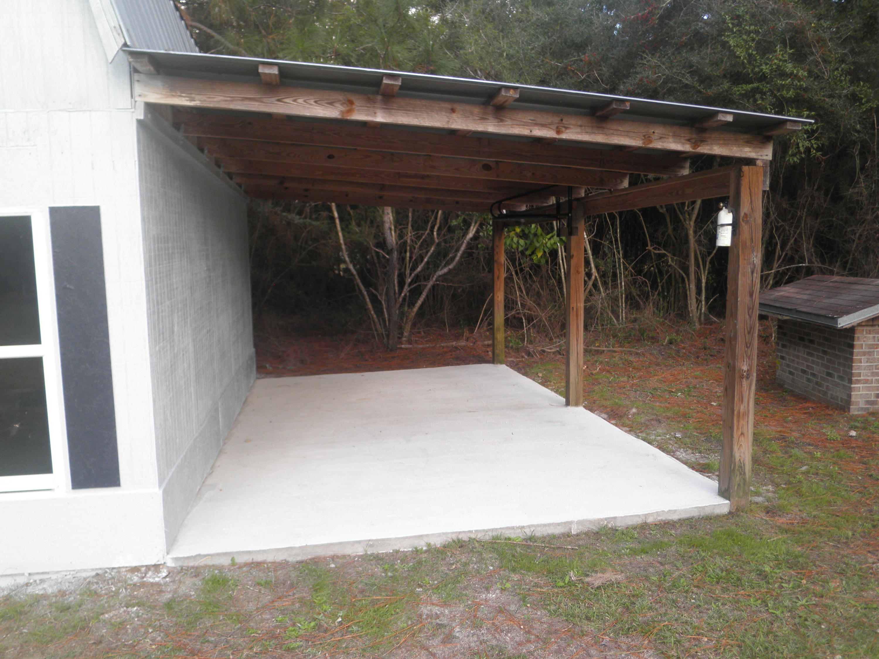 DEFUNIAK SPRINGS SOUTH ESTATES - Residential