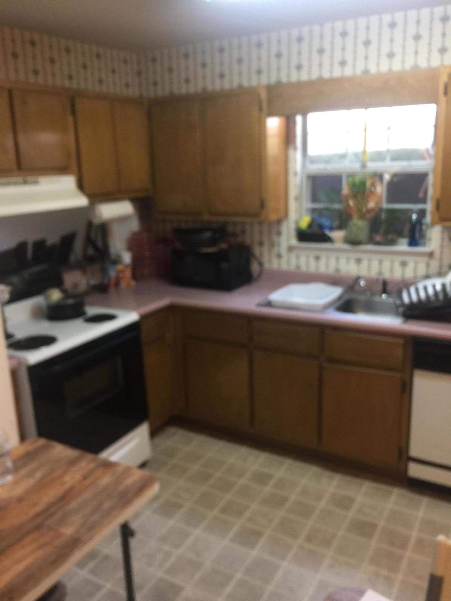 ROBSON T/H - Residential