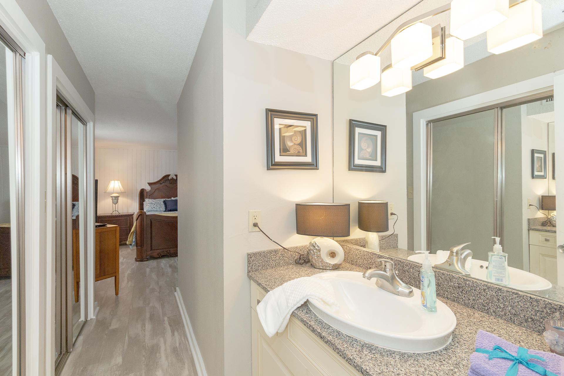 SEASCAPE CONDO GARDEN VILLA - Residential