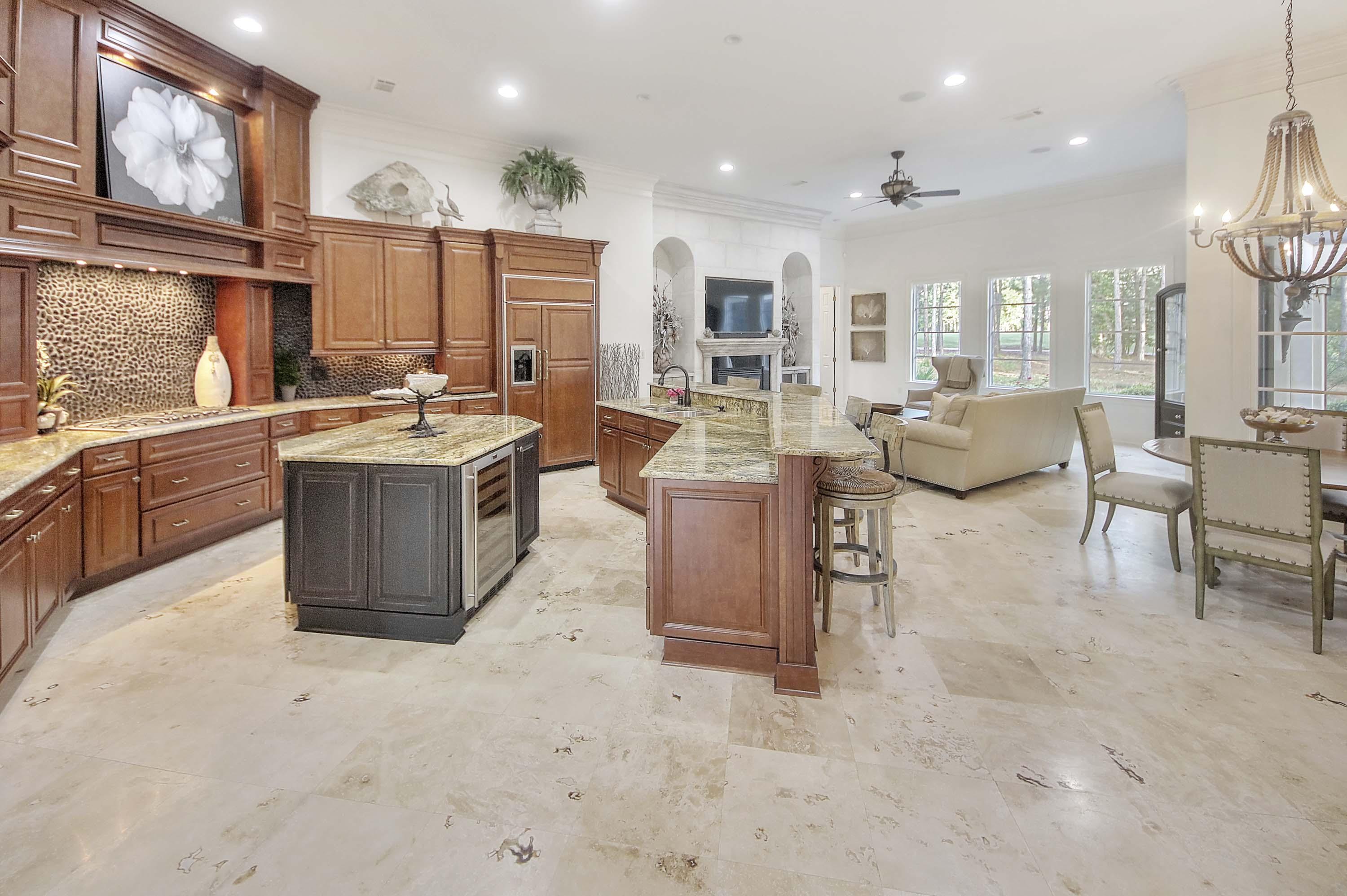 BURNT PINE - Residential