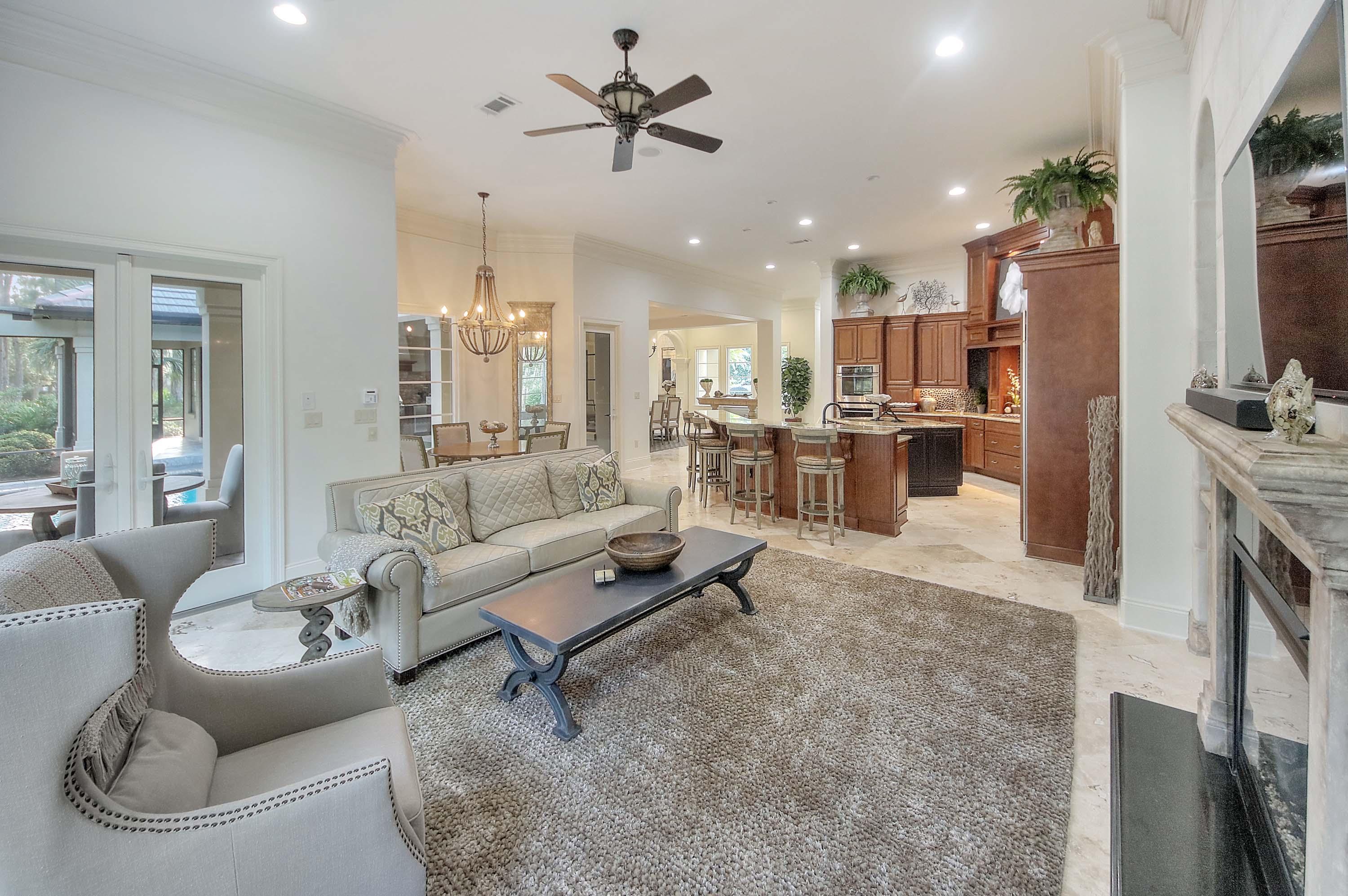 BURNT PINE - Residential