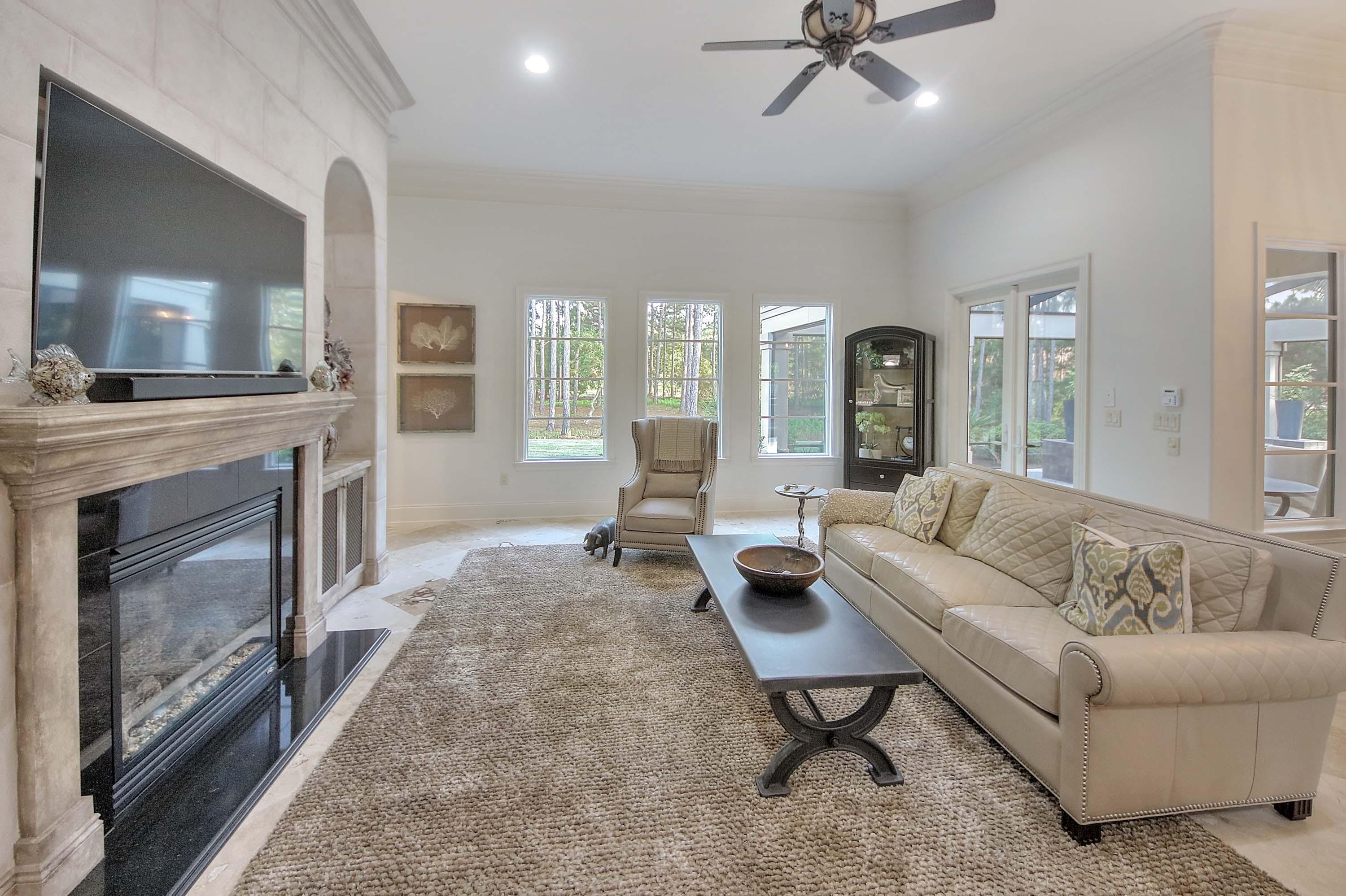 BURNT PINE - Residential