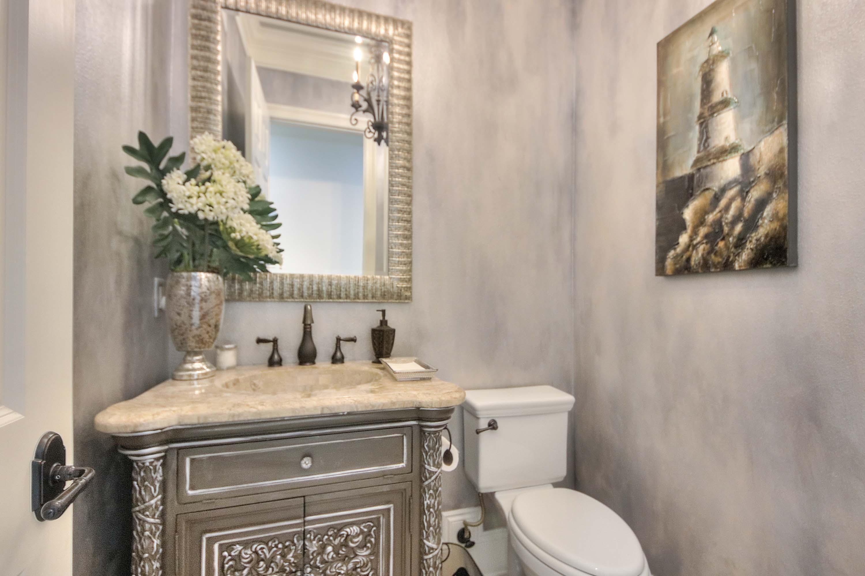 BURNT PINE - Residential