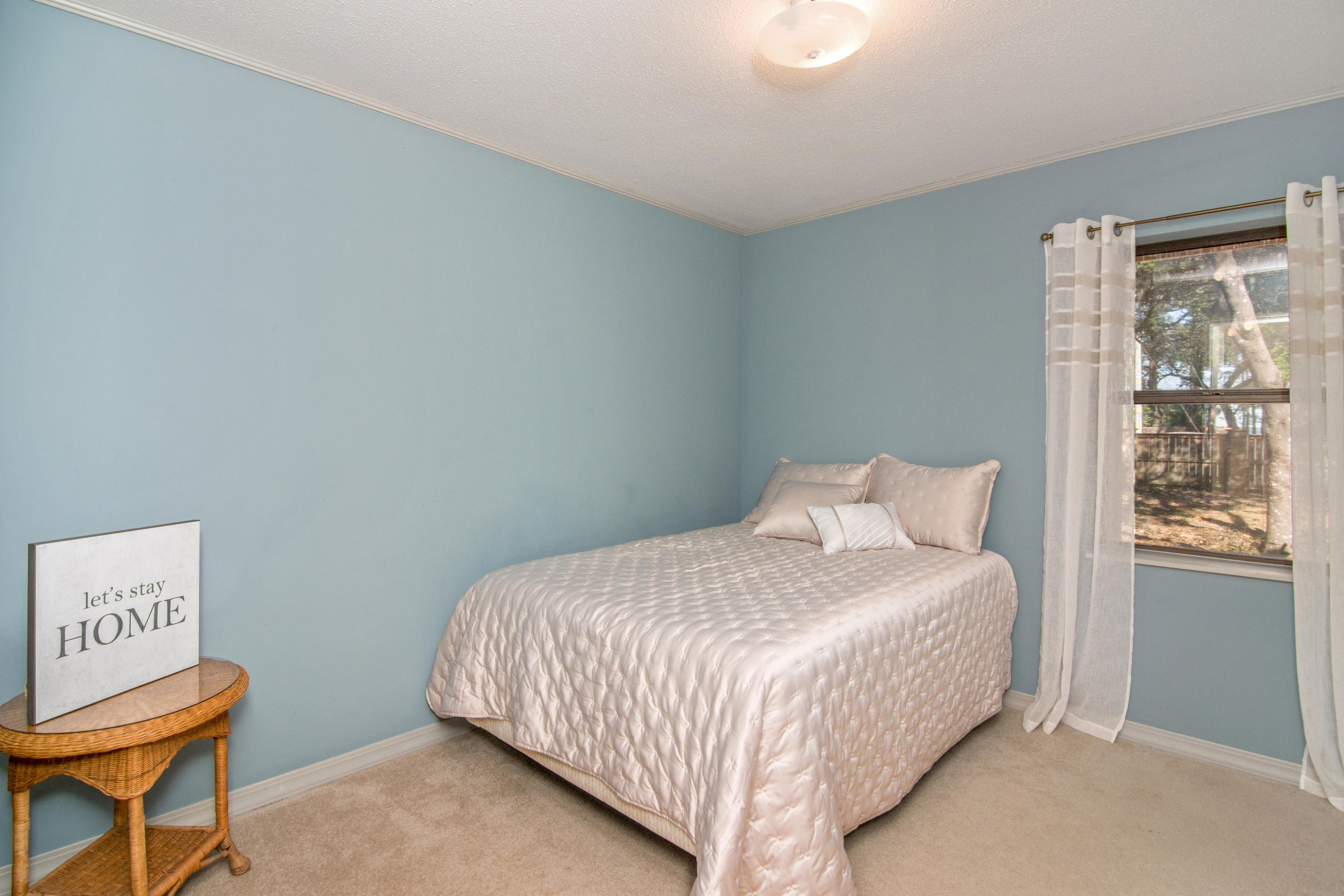 TURQUOISE BEACH 2ND ADDN - Residential