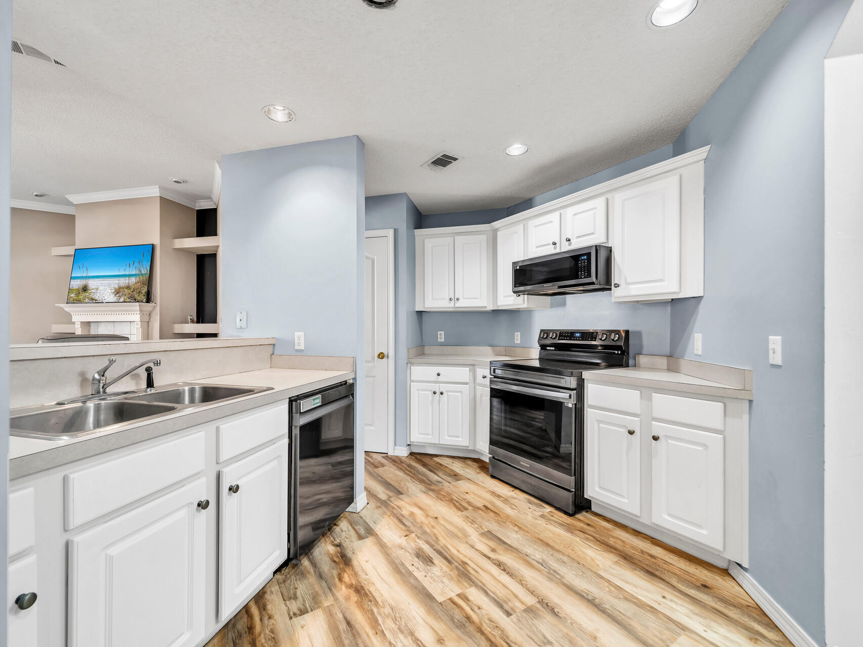 HOMESTEAD MANOR S/D - Residential