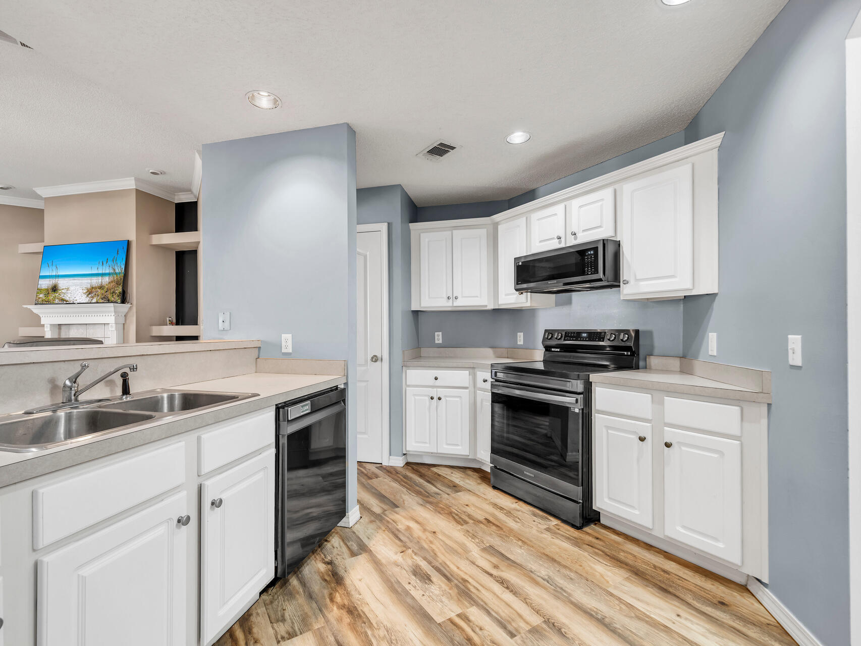 HOMESTEAD MANOR S/D - Residential