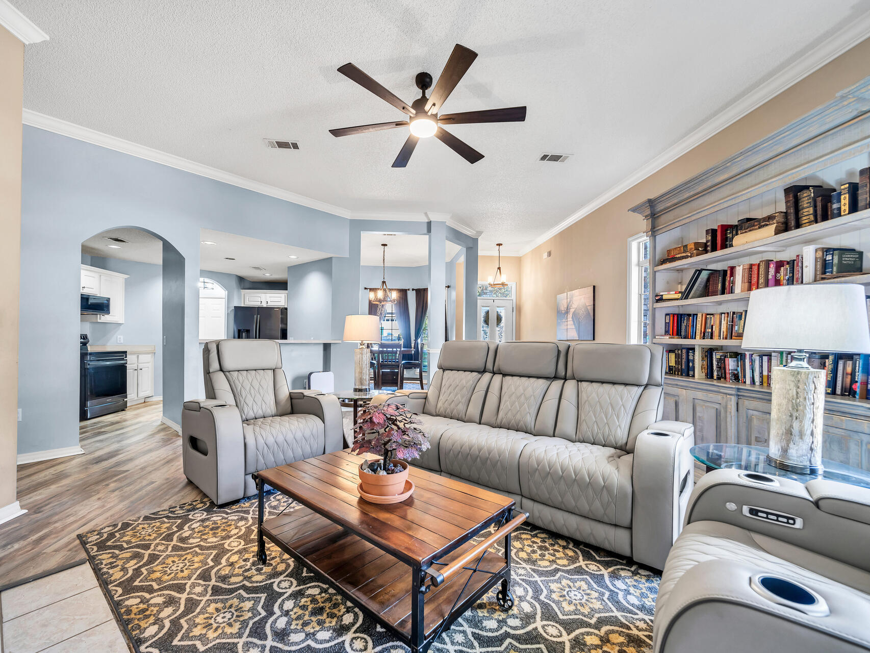 HOMESTEAD MANOR S/D - Residential