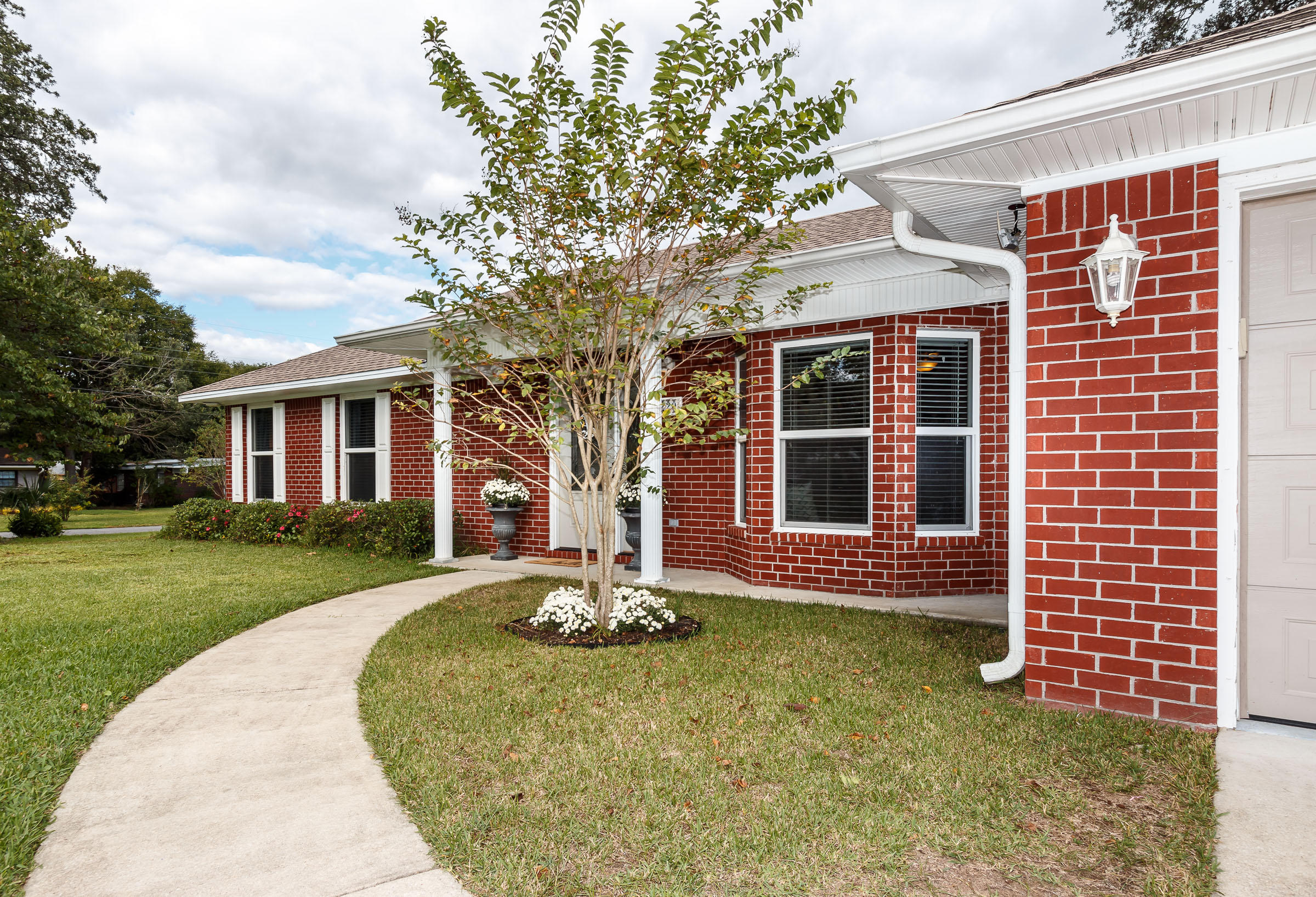 COLONY ESTATES - Residential