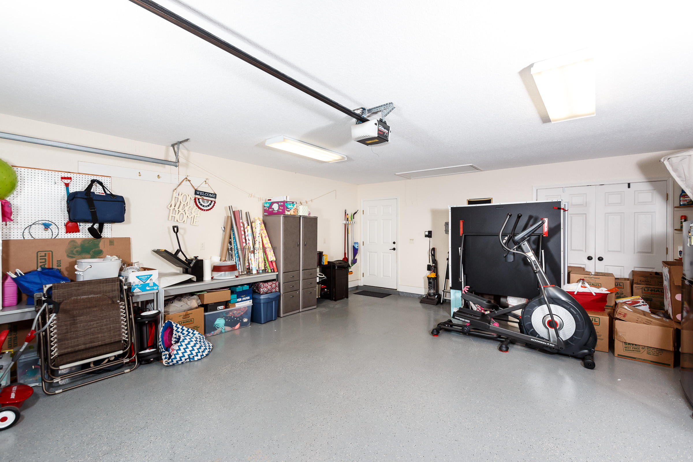 COLONY ESTATES - Residential