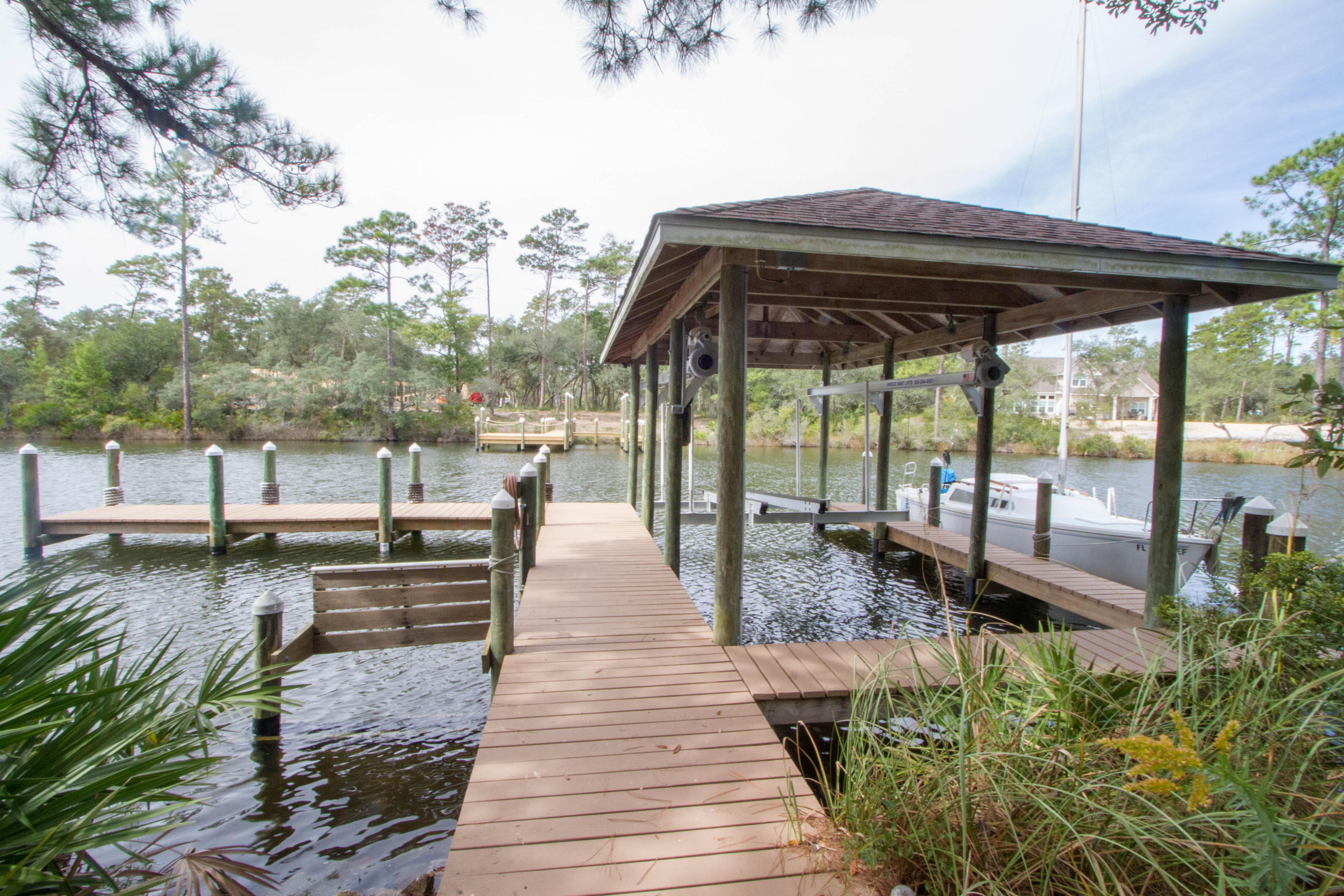 SHIRKS BAYOU - Residential