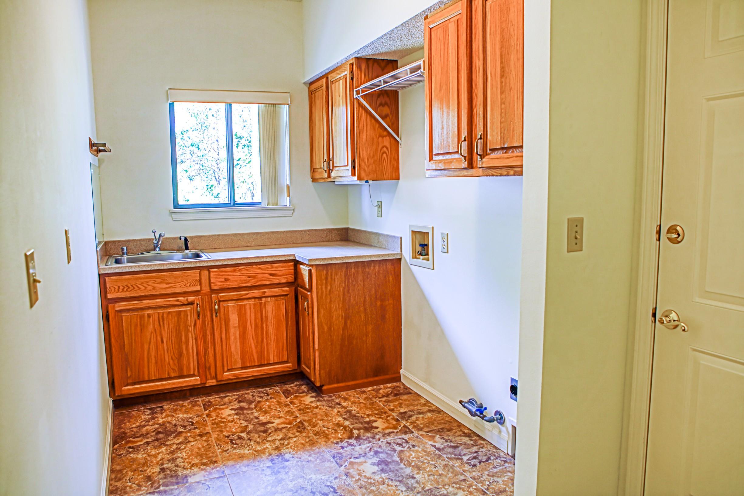 SHIRKS BAYOU - Residential