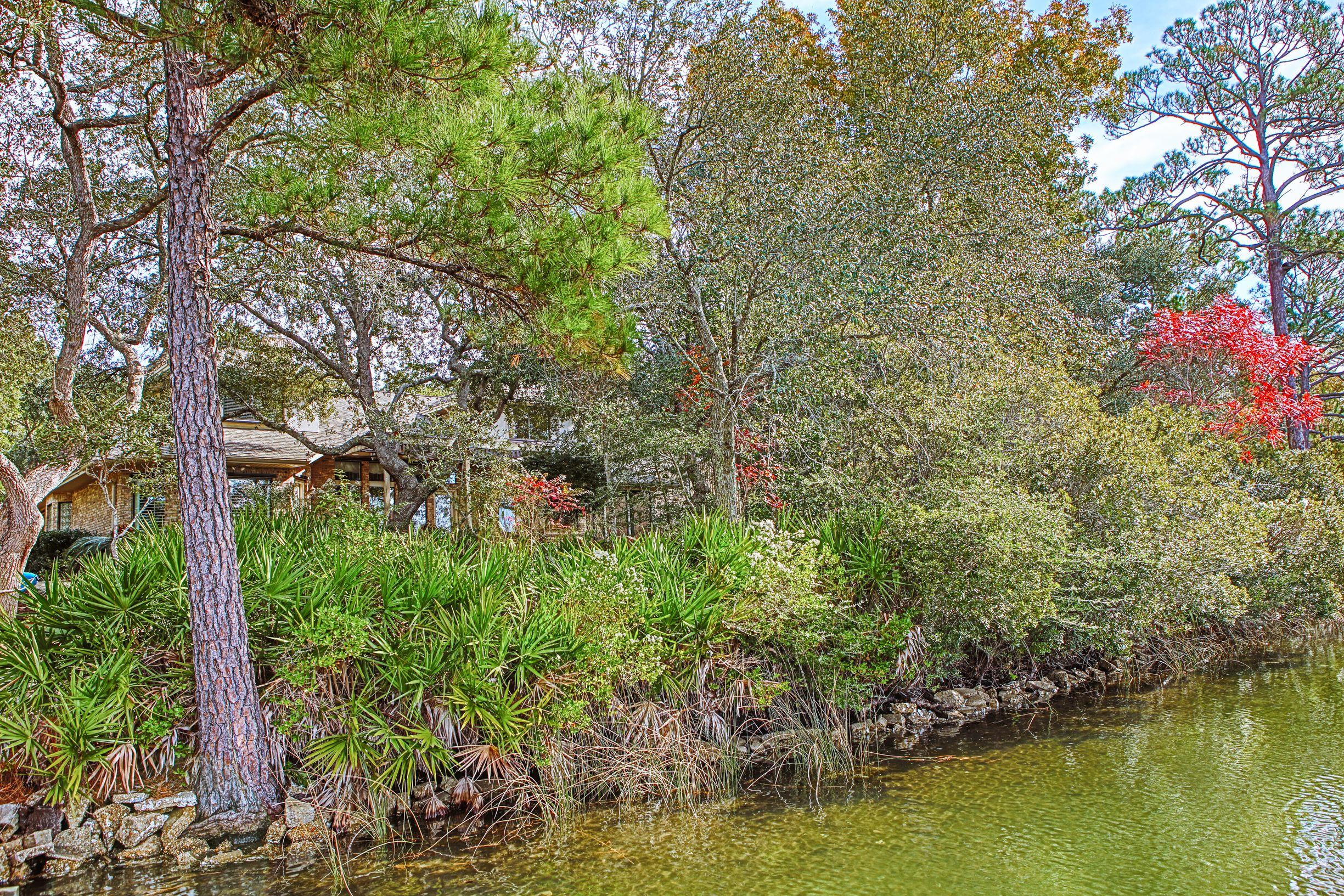 SHIRKS BAYOU - Residential