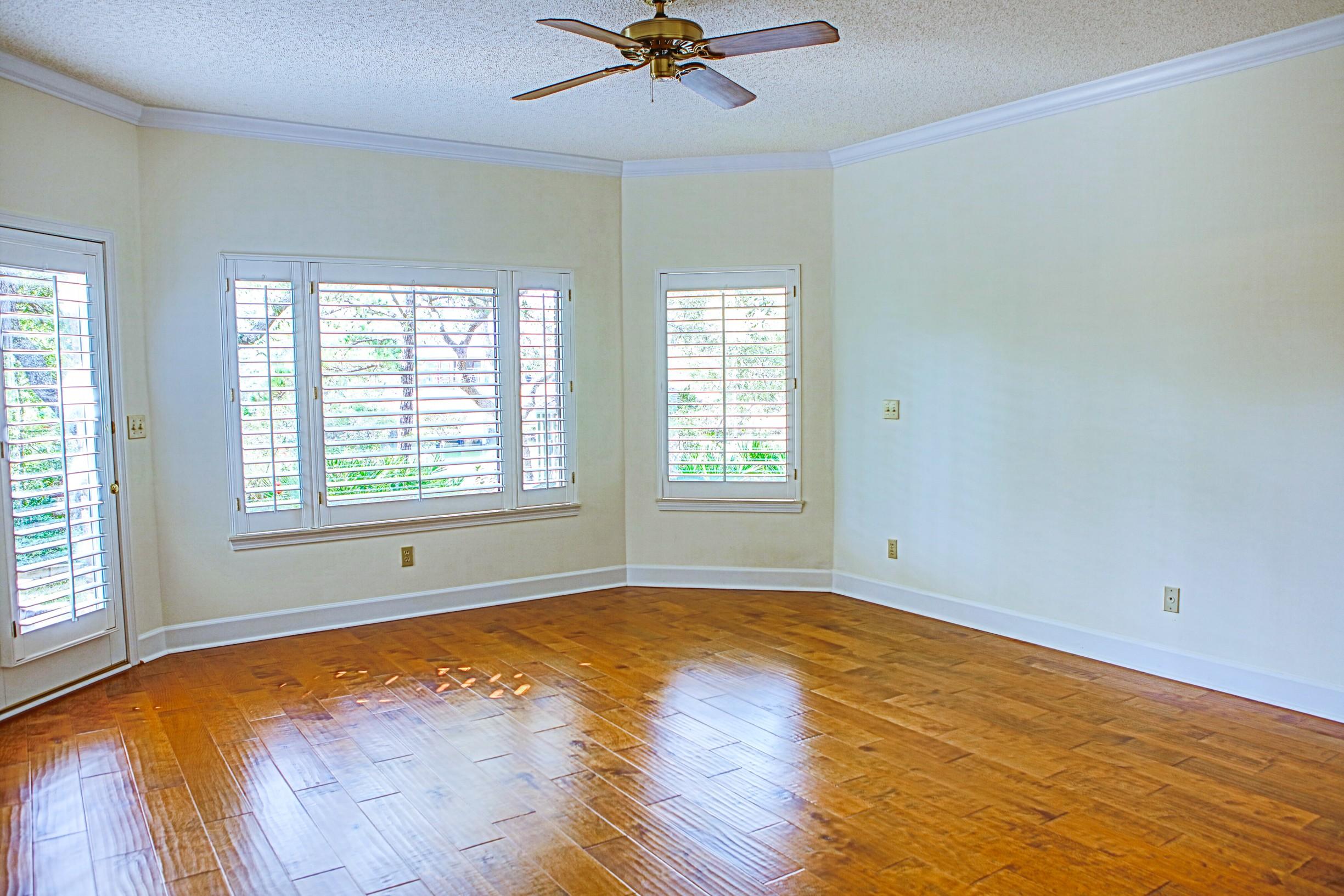 SHIRKS BAYOU - Residential