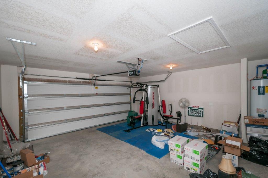 SILVER SPRINGS EST - Residential