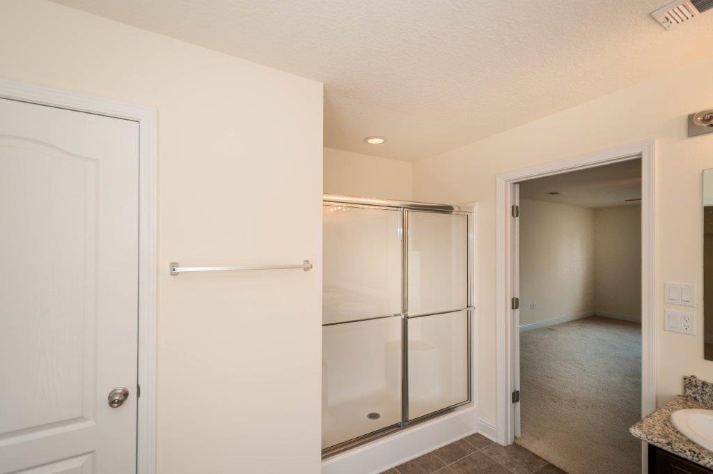 SILVER SPRINGS EST - Residential