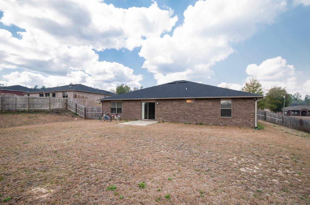 SILVER SPRINGS EST - Residential