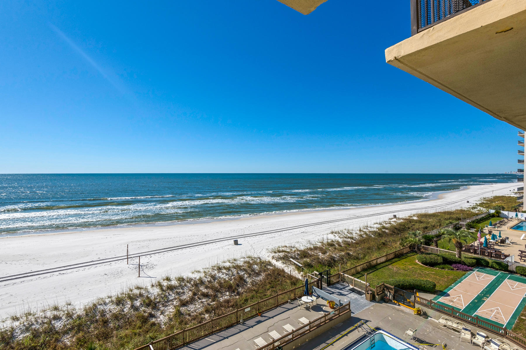 MARINER EAST CONDO - Residential