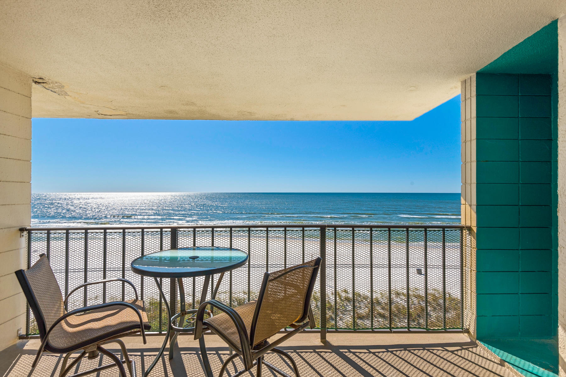 MARINER EAST CONDO - Residential