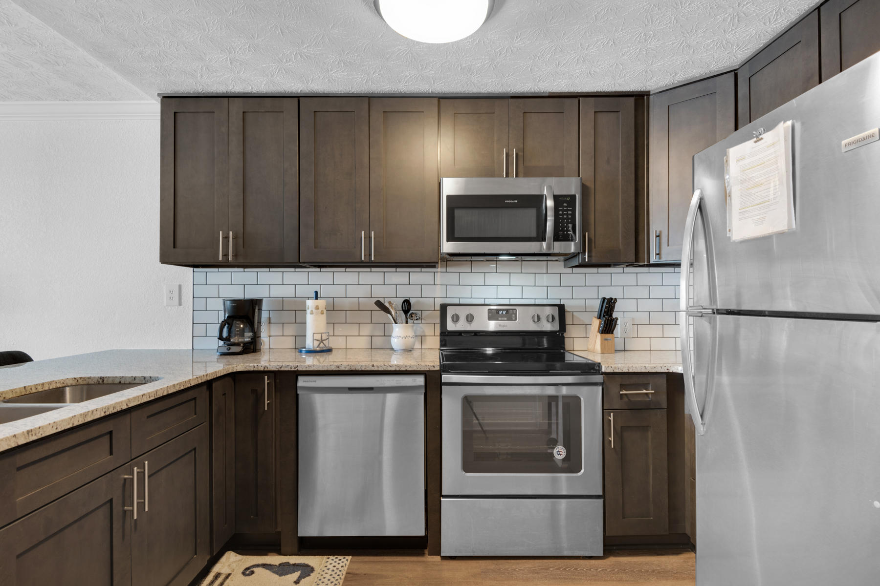 MARINER EAST CONDO - Residential