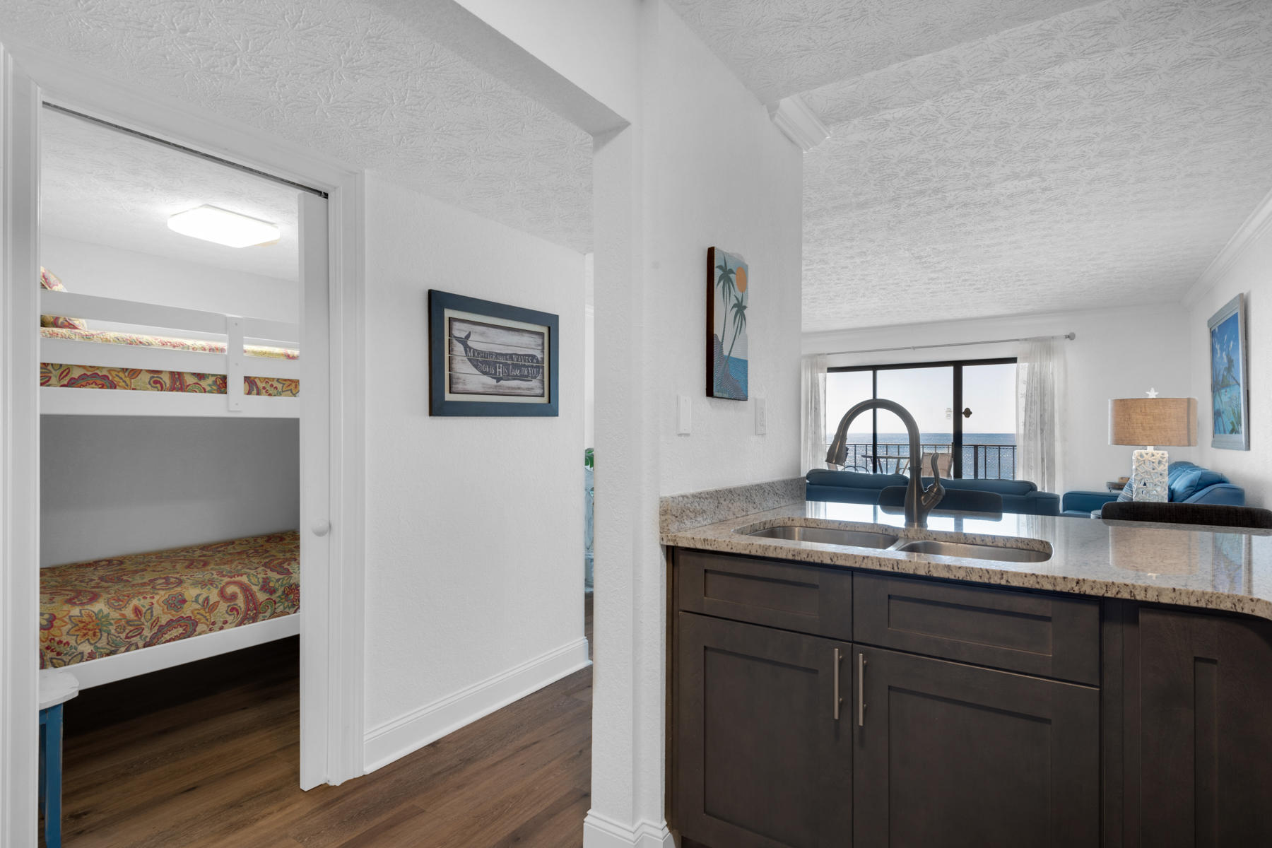 MARINER EAST CONDO - Residential