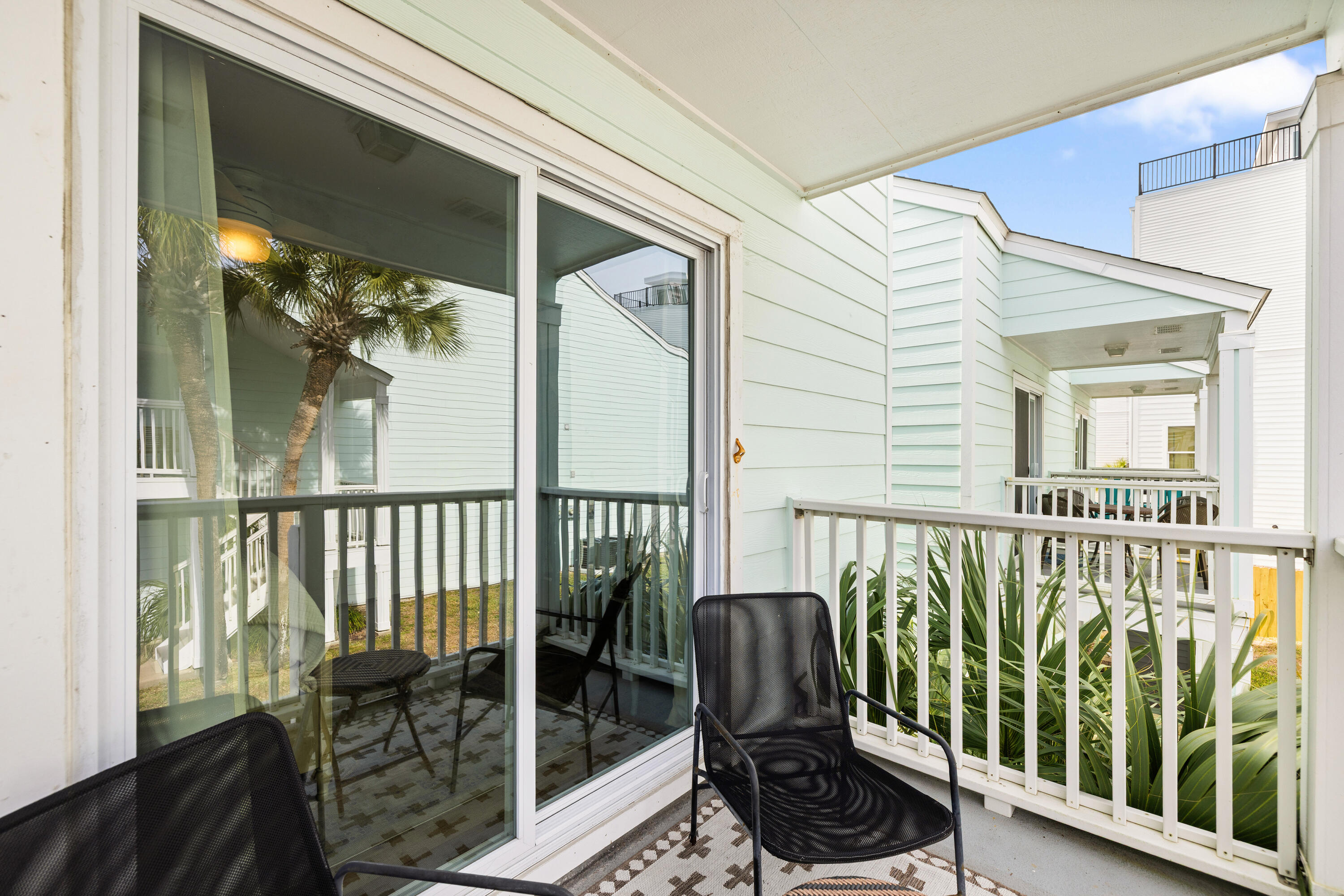 SOUTHWIND 1 CONDO - Residential