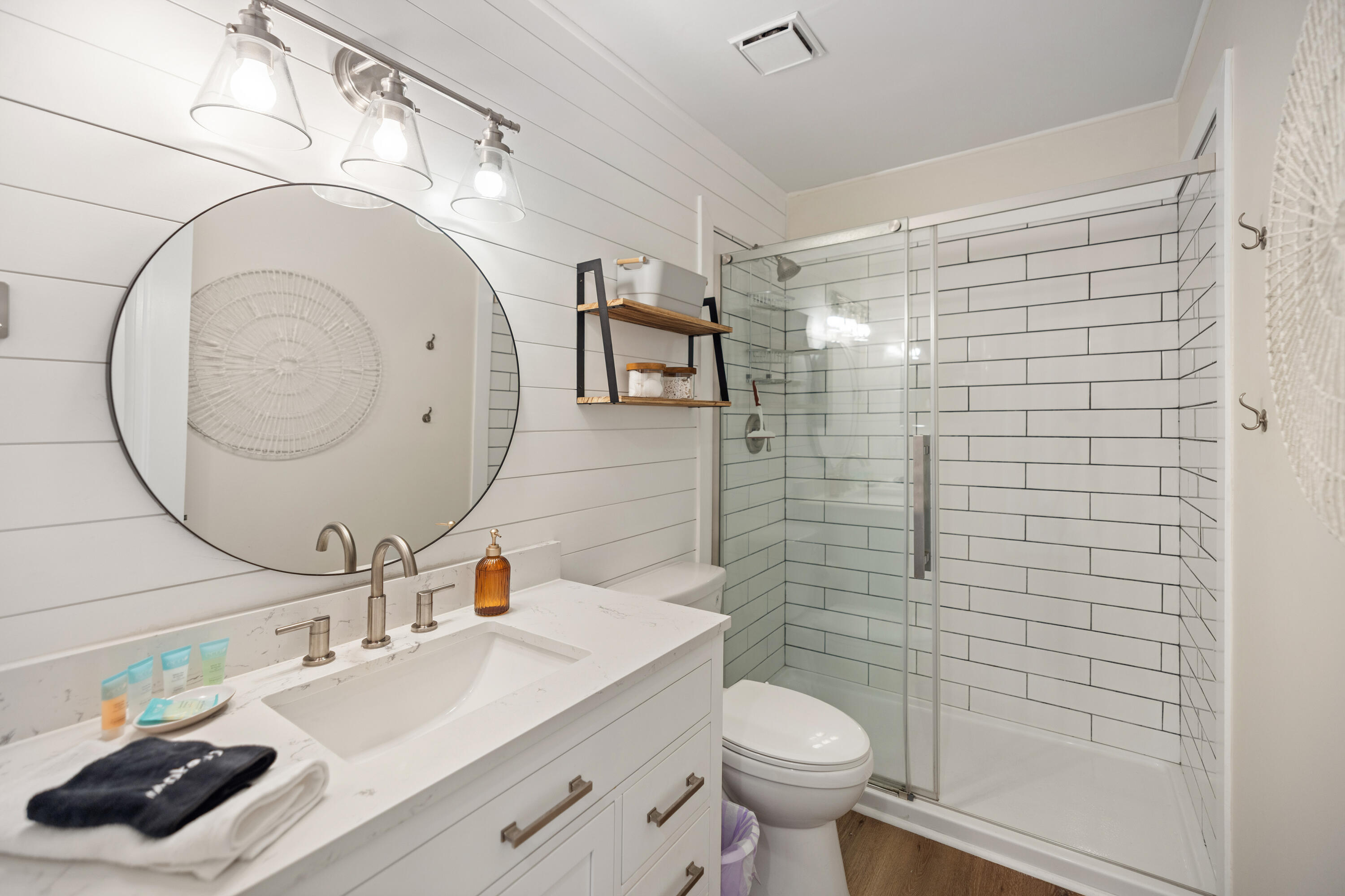 SOUTHWIND 1 CONDO - Residential