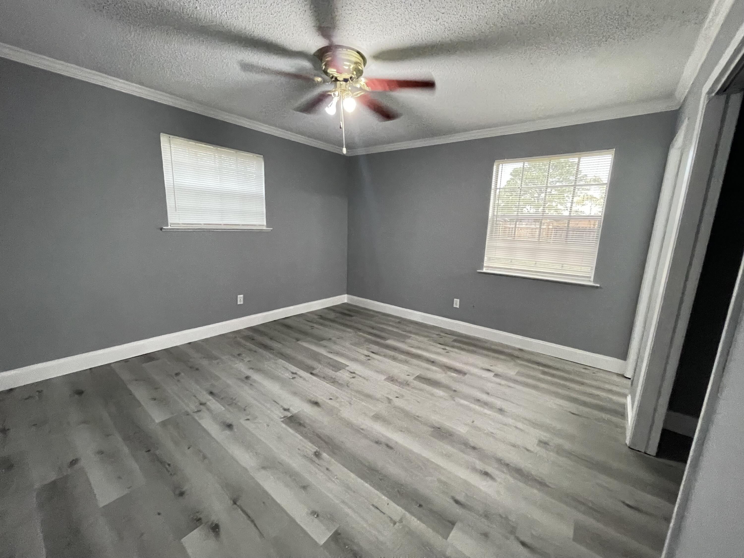 PALM ESTATES UNIT 3 - Residential Lease