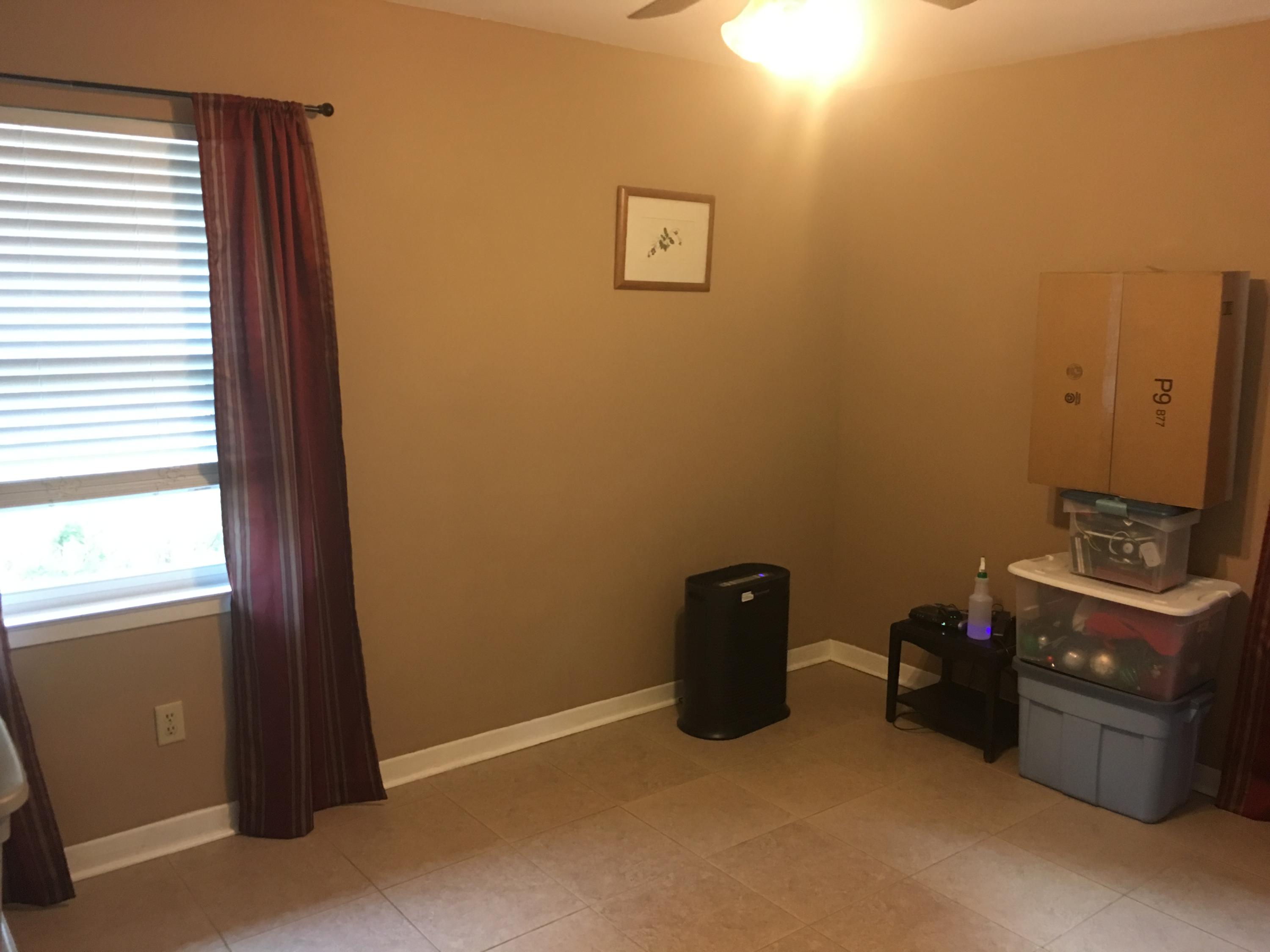 VALPARAISO PINECREST 1 - Residential