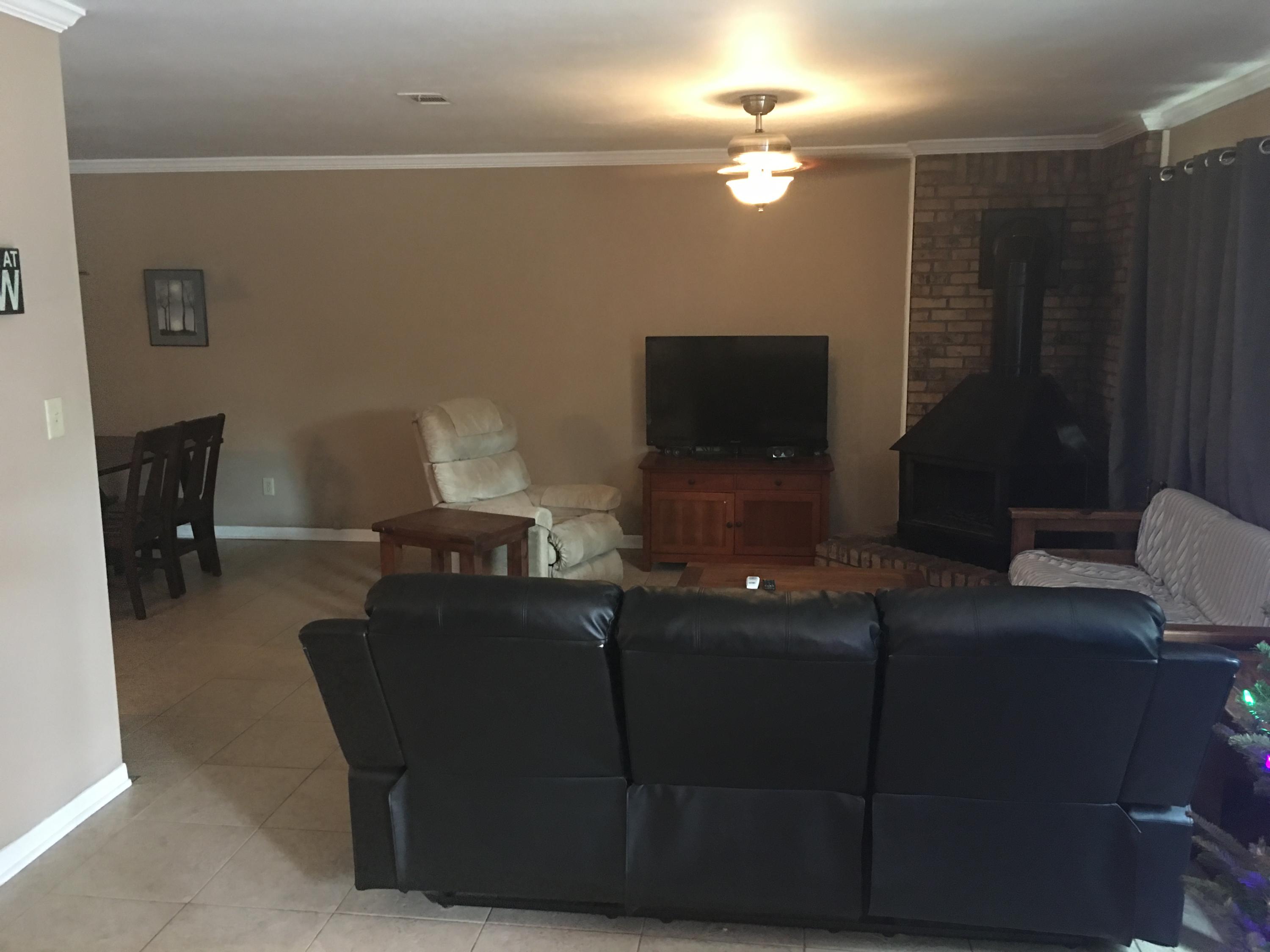 VALPARAISO PINECREST 1 - Residential