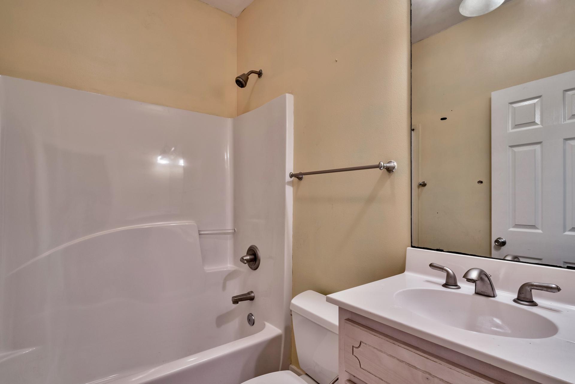 GULF SHORE MANOR - Residential