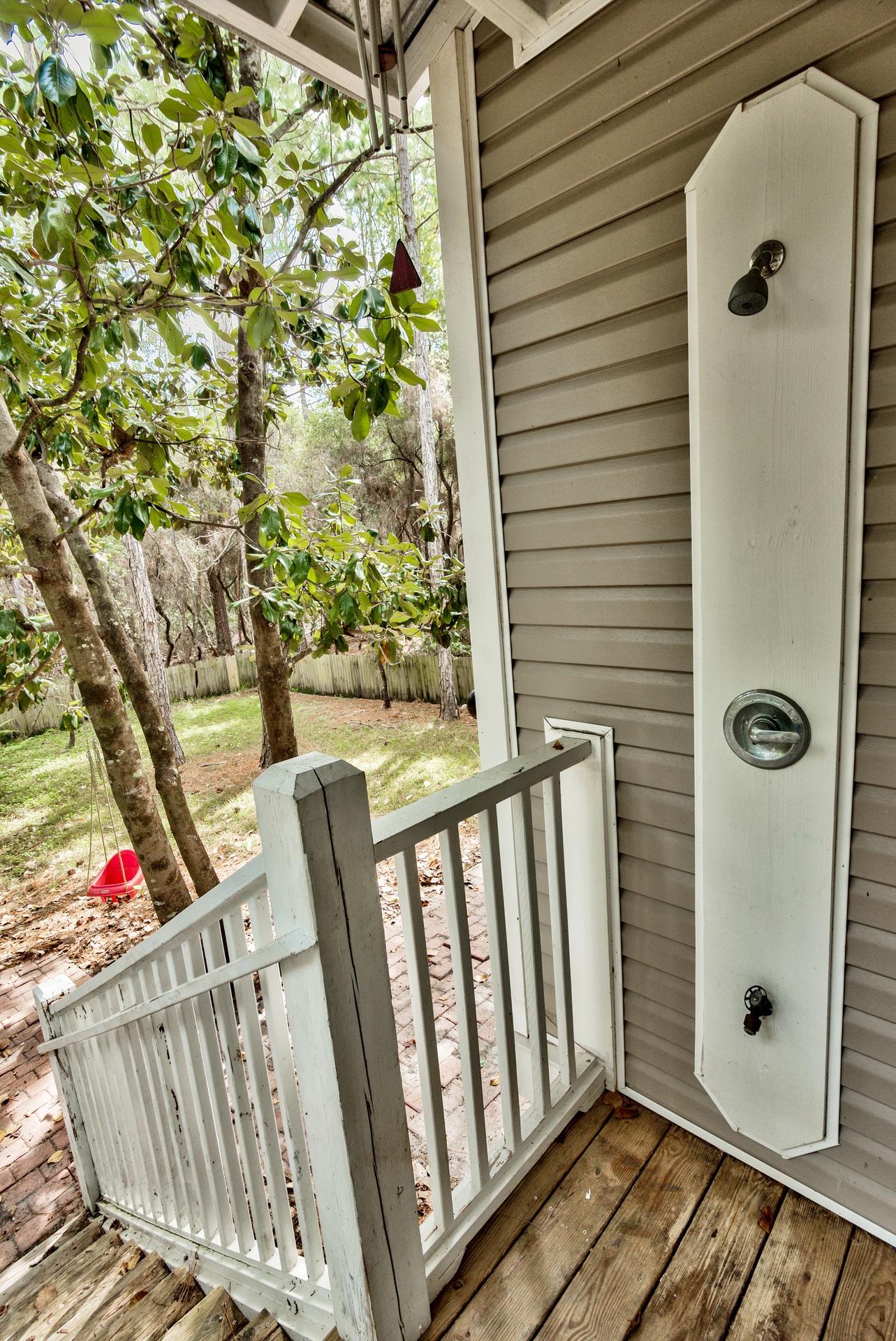 GULF SHORE MANOR - Residential