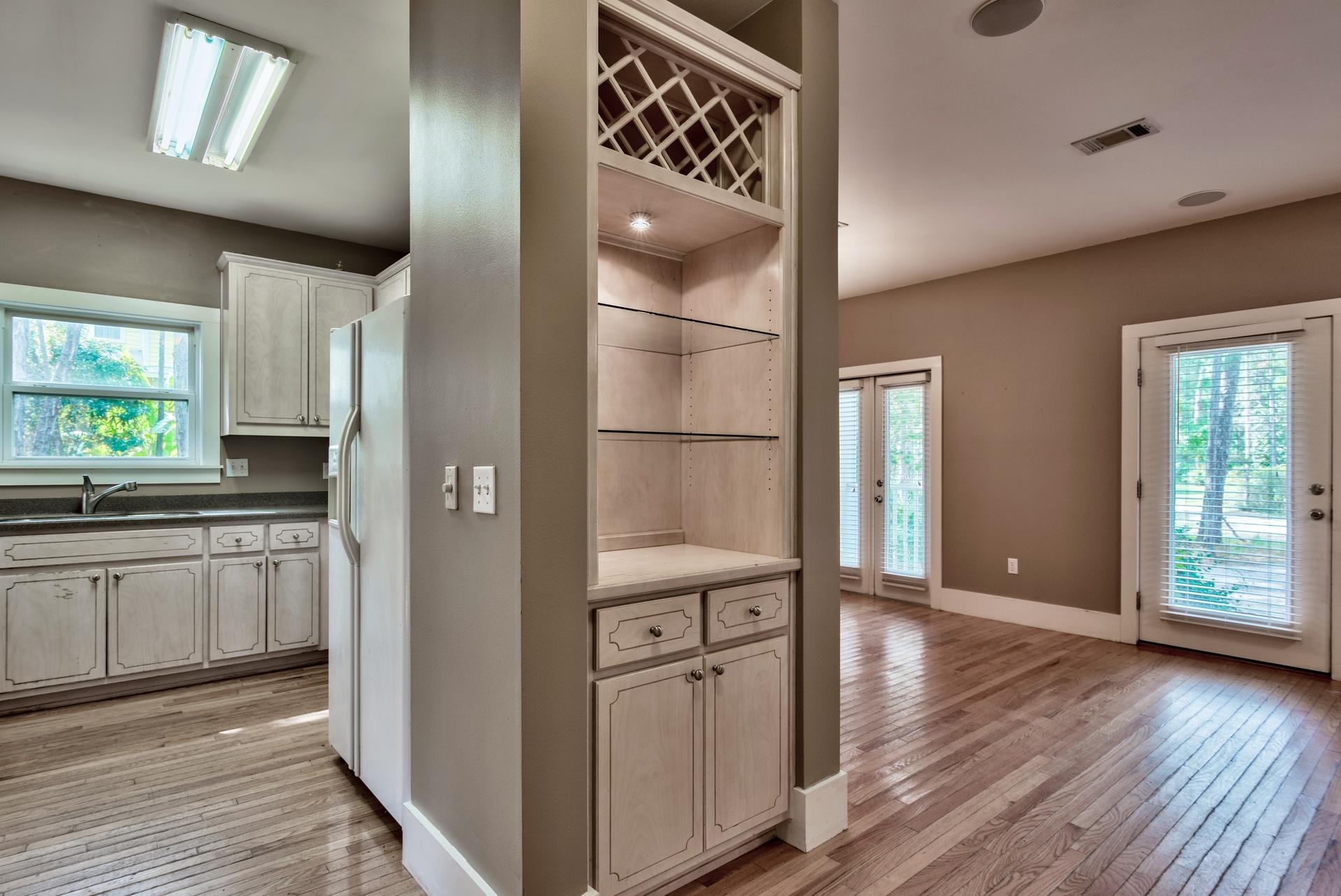 GULF SHORE MANOR - Residential