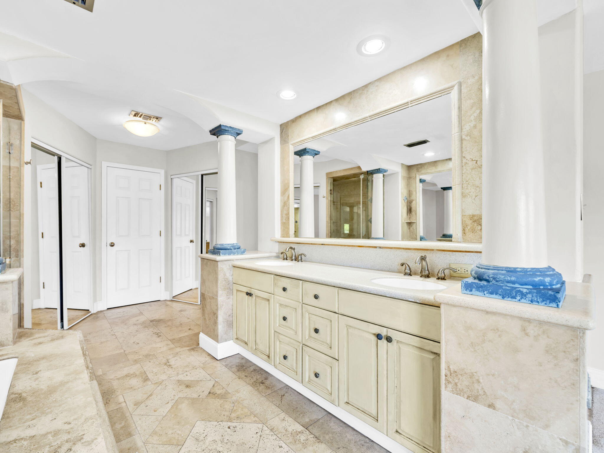 KIDD BAYOU OAKS UNIT 2 - Residential Lease