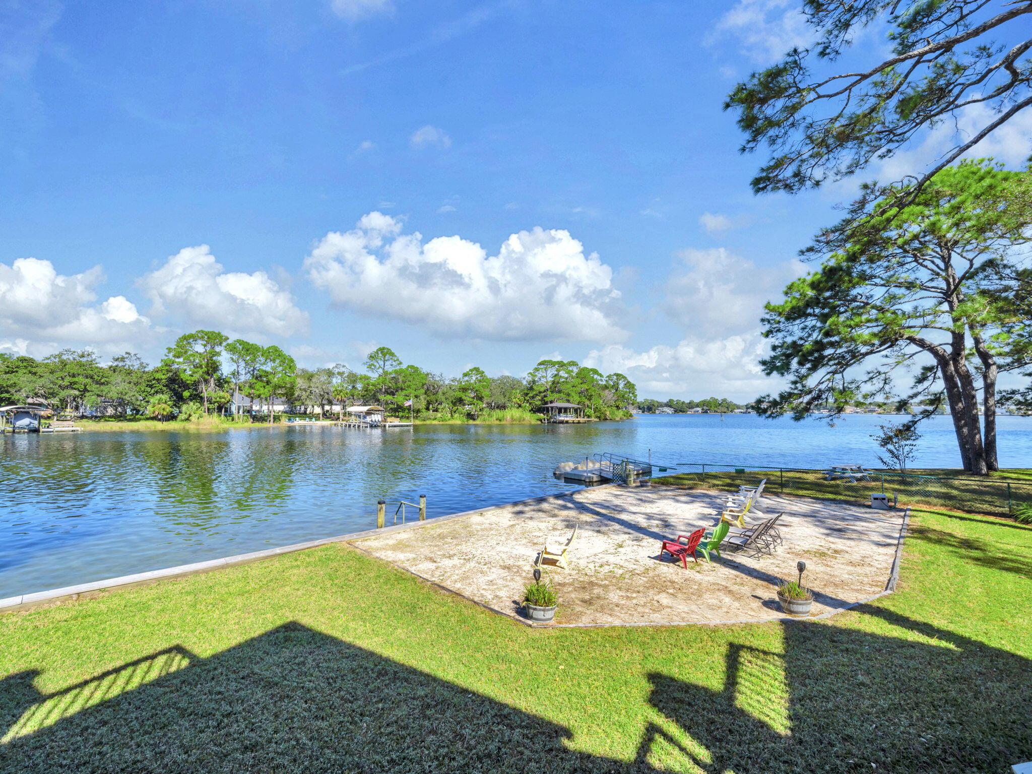 KIDD BAYOU OAKS UNIT 2 - Residential Lease
