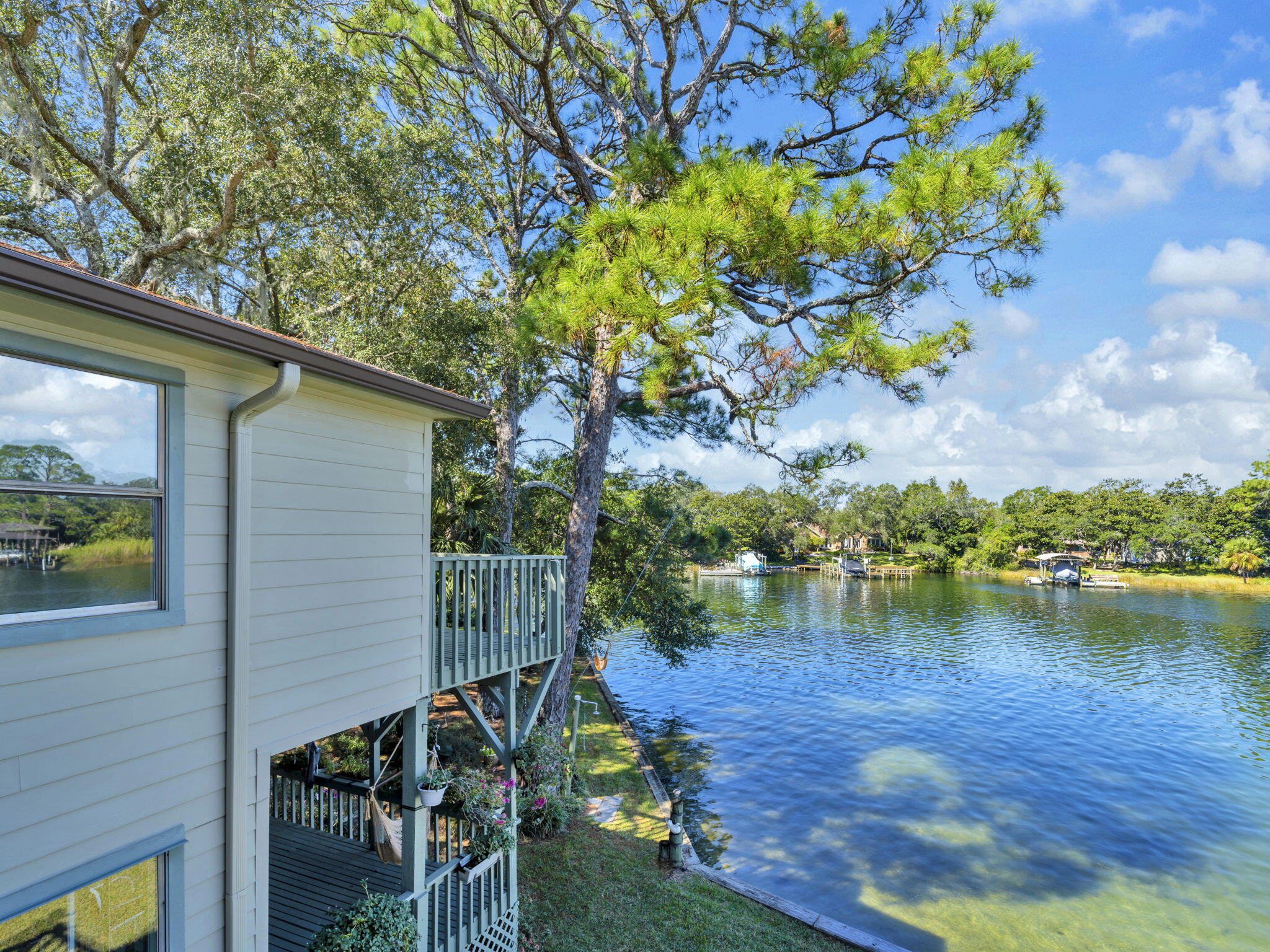 KIDD BAYOU OAKS UNIT 2 - Residential Lease