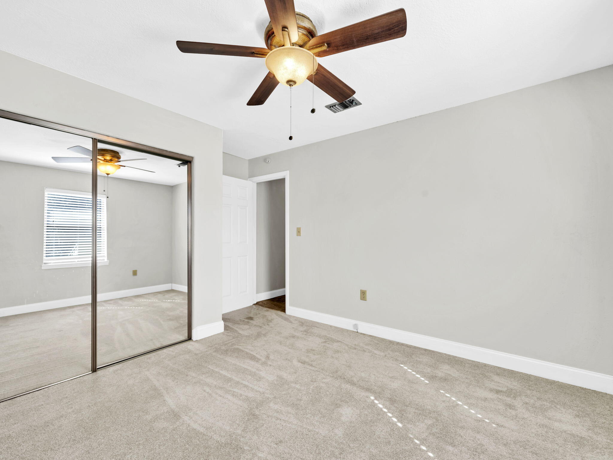 KIDD BAYOU OAKS UNIT 2 - Residential Lease