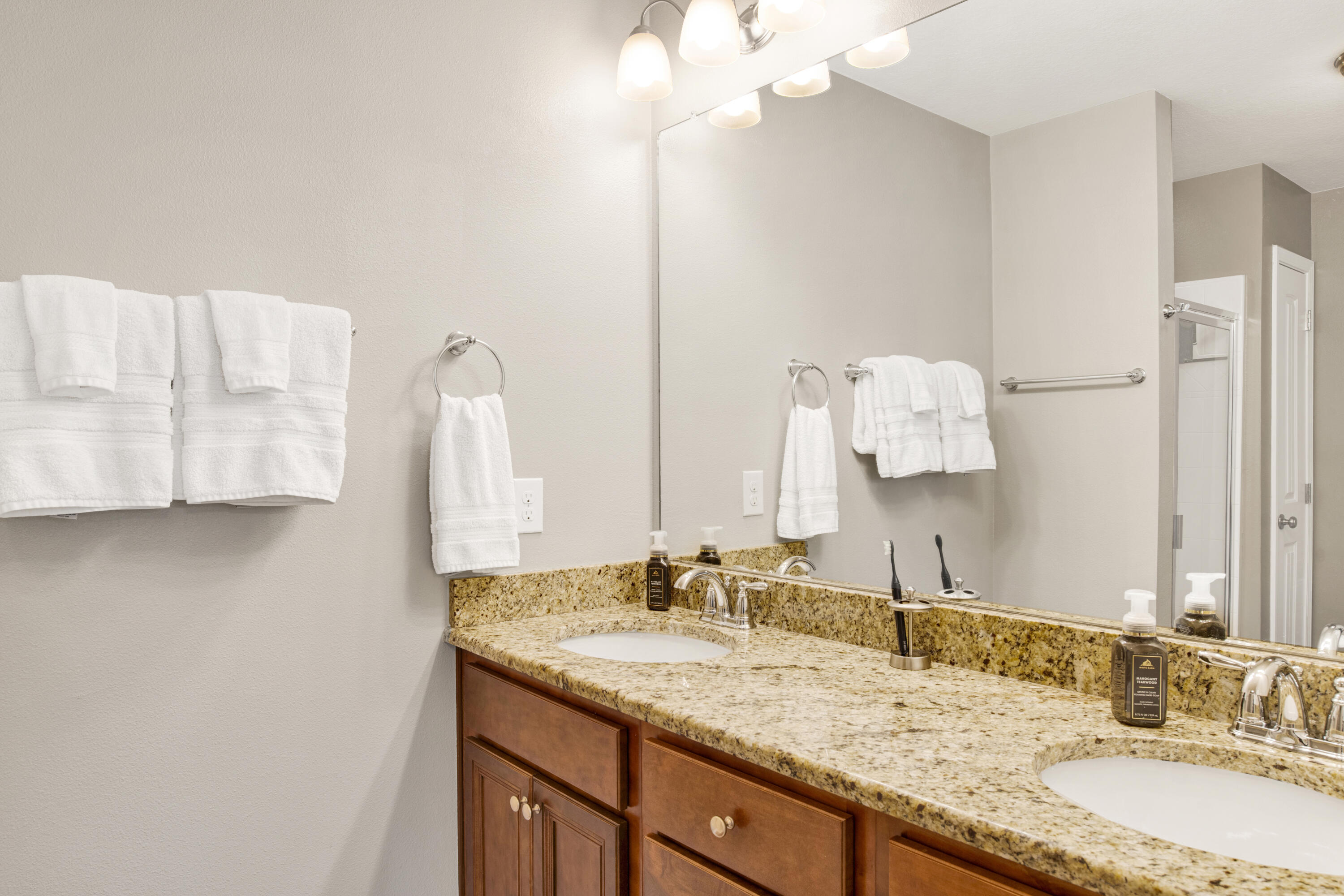 Reserve Pointe - Residential