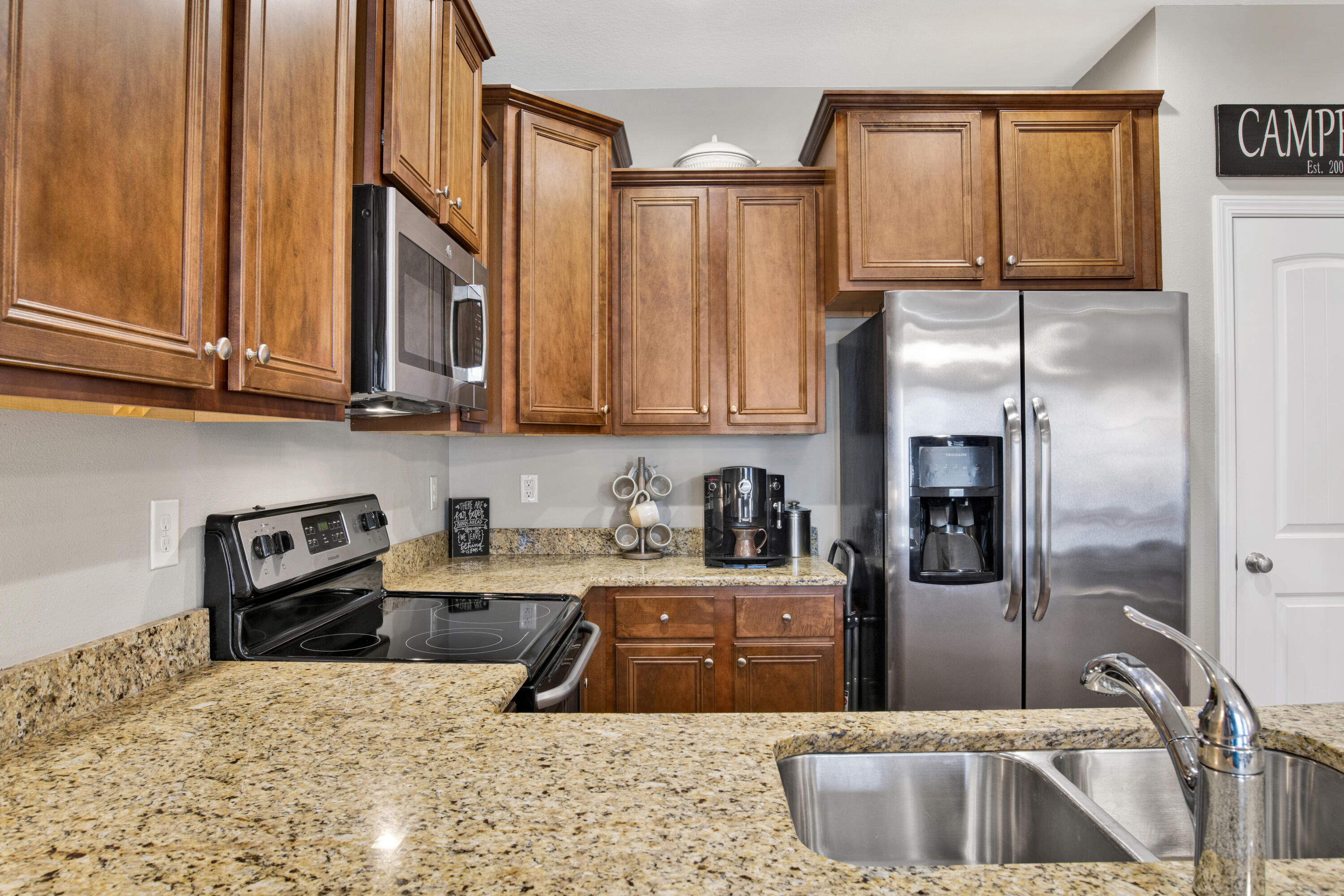 Reserve Pointe - Residential
