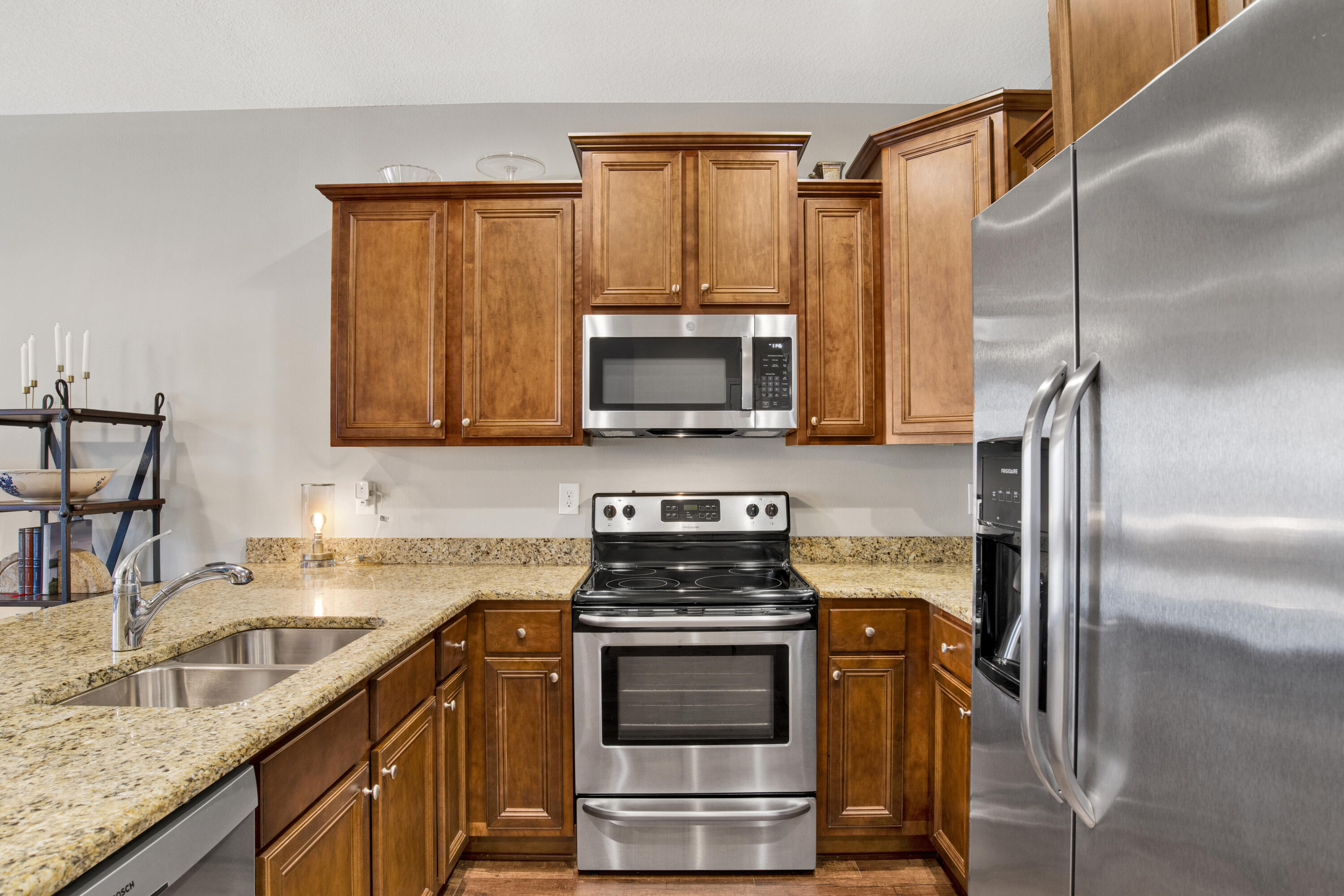 Reserve Pointe - Residential