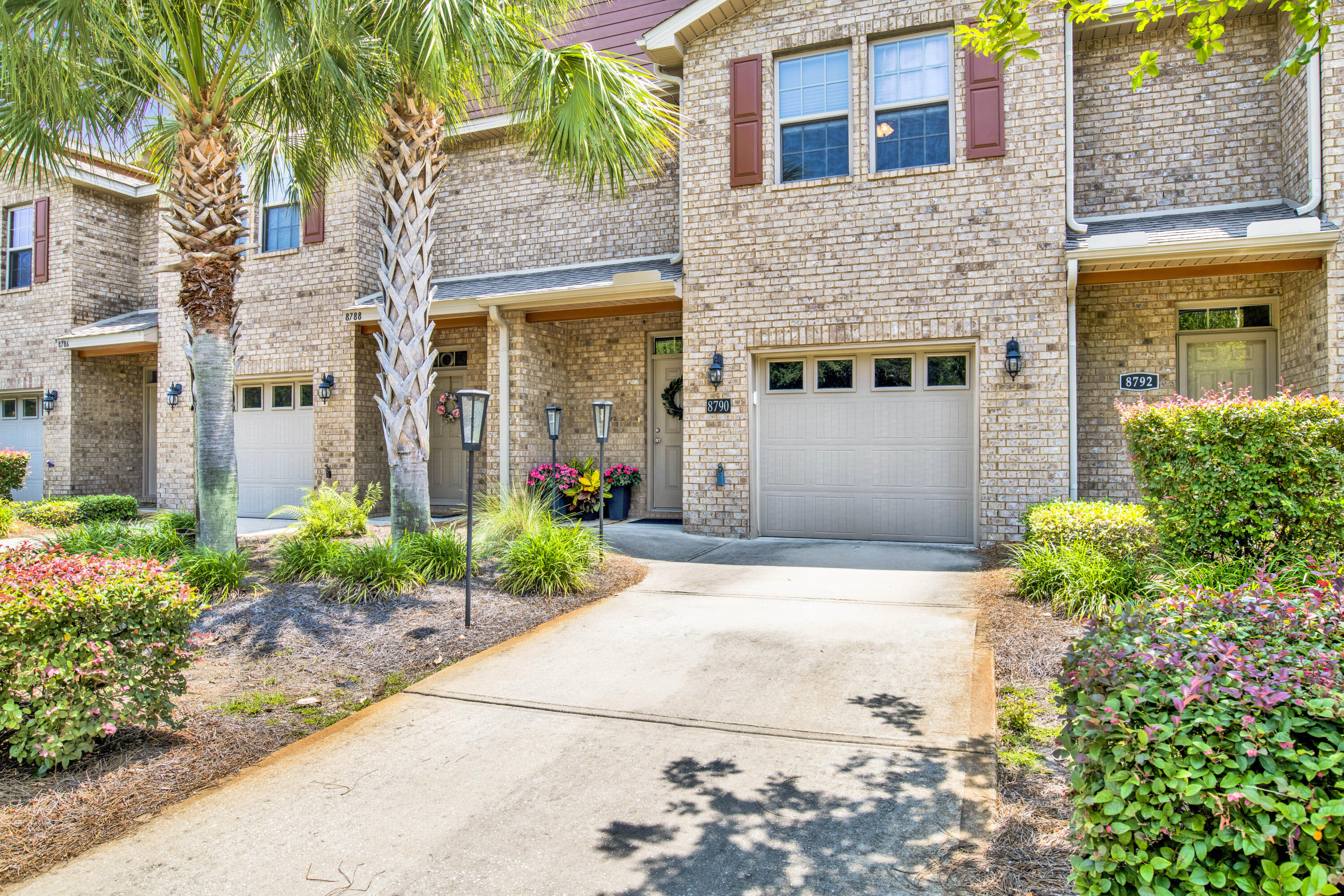 Reserve Pointe - Residential