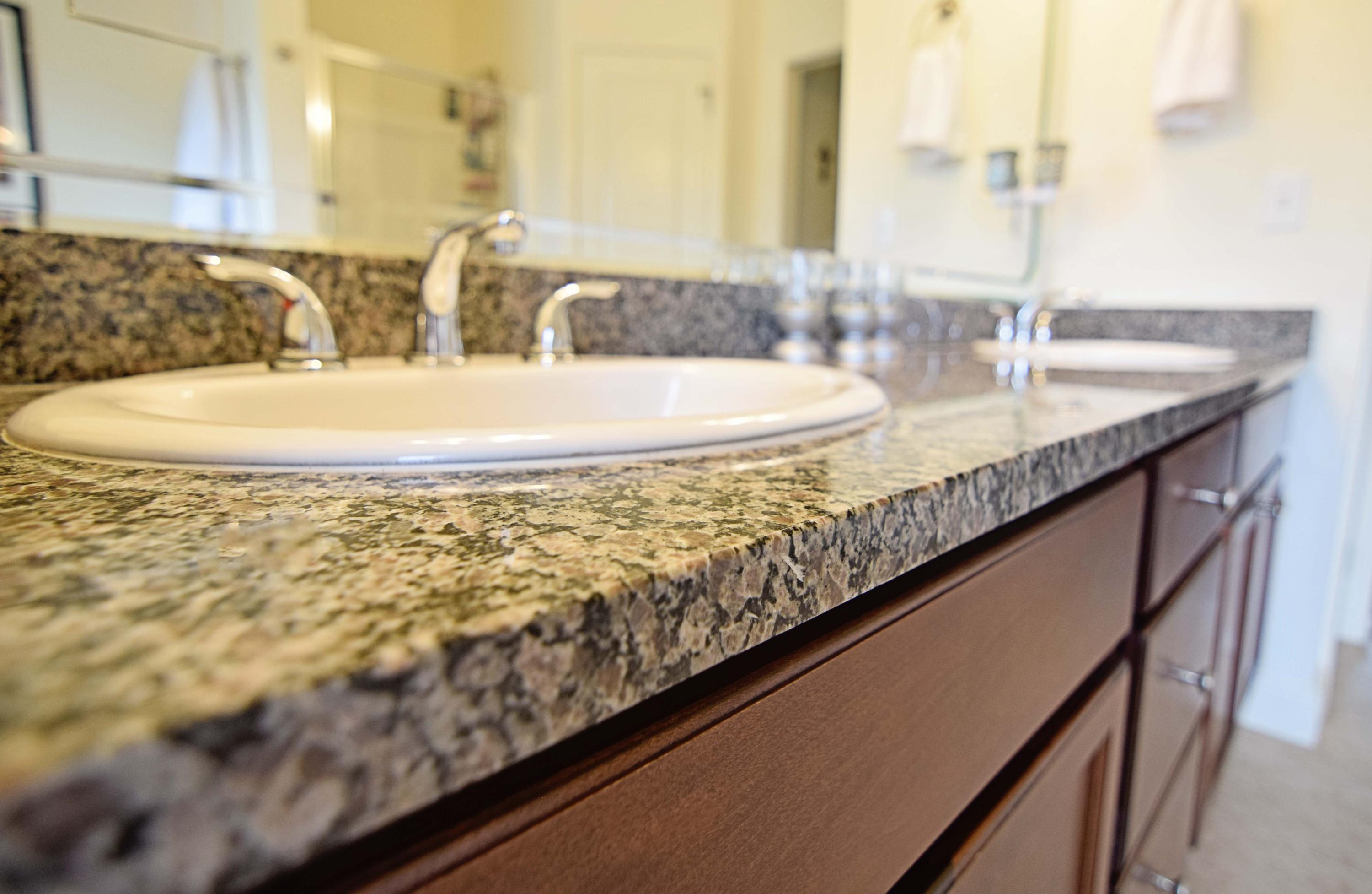 LAKE RIDGE ESTATES - Residential