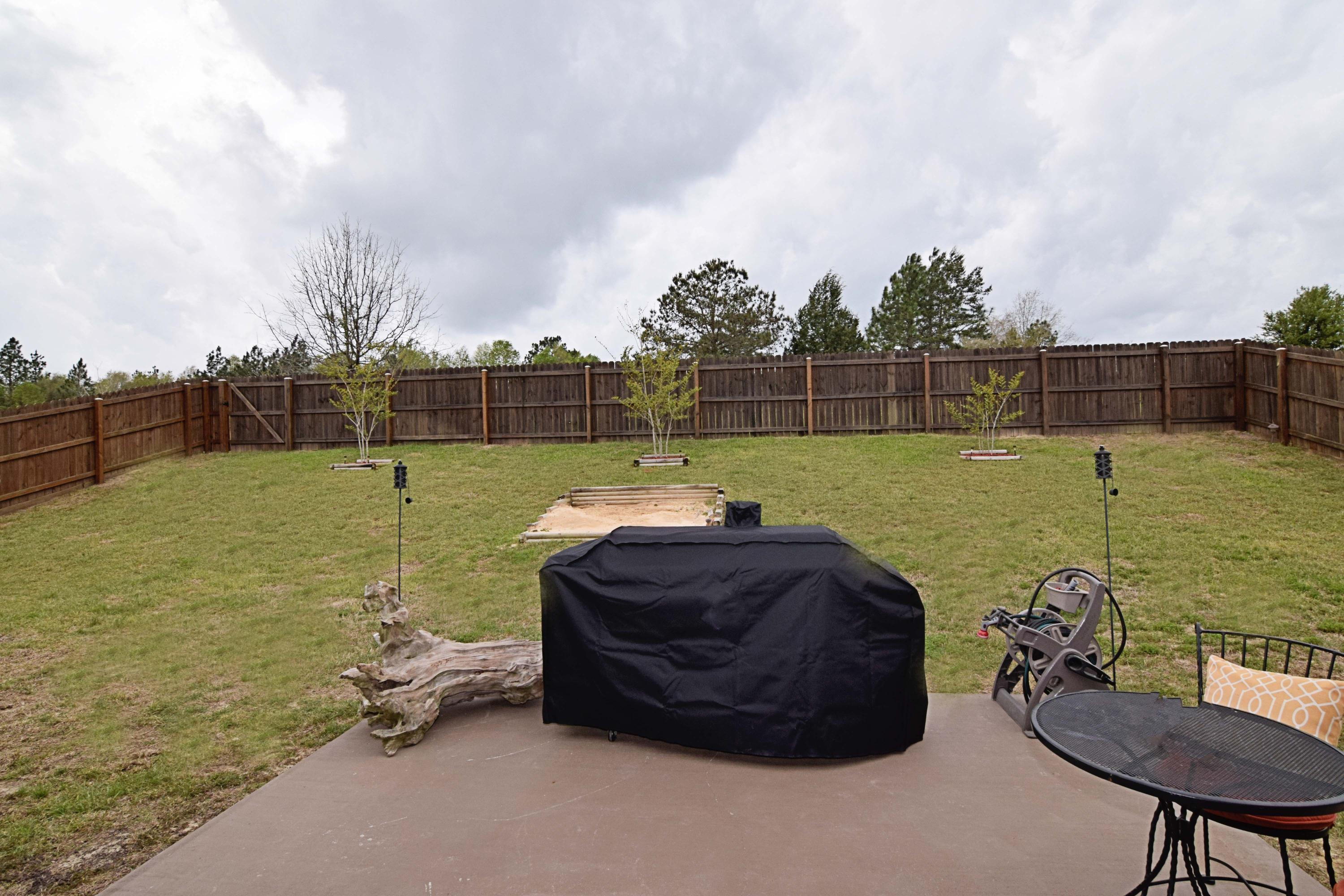 LAKE RIDGE ESTATES - Residential