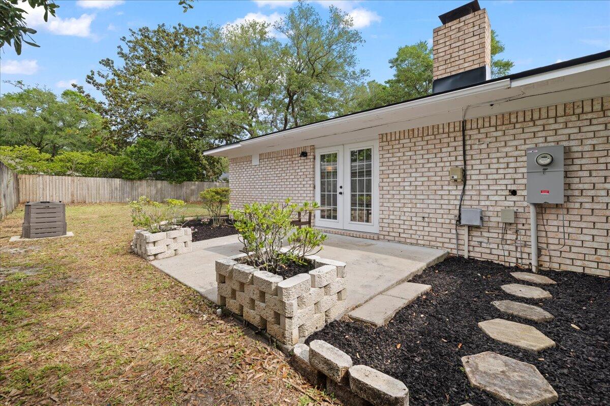 OVERBROOK - Residential Lease
