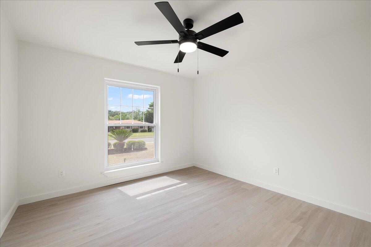 OVERBROOK - Residential Lease