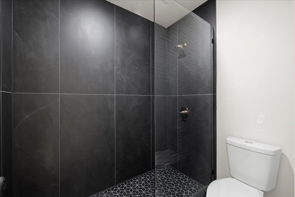 OVERBROOK - Residential Lease