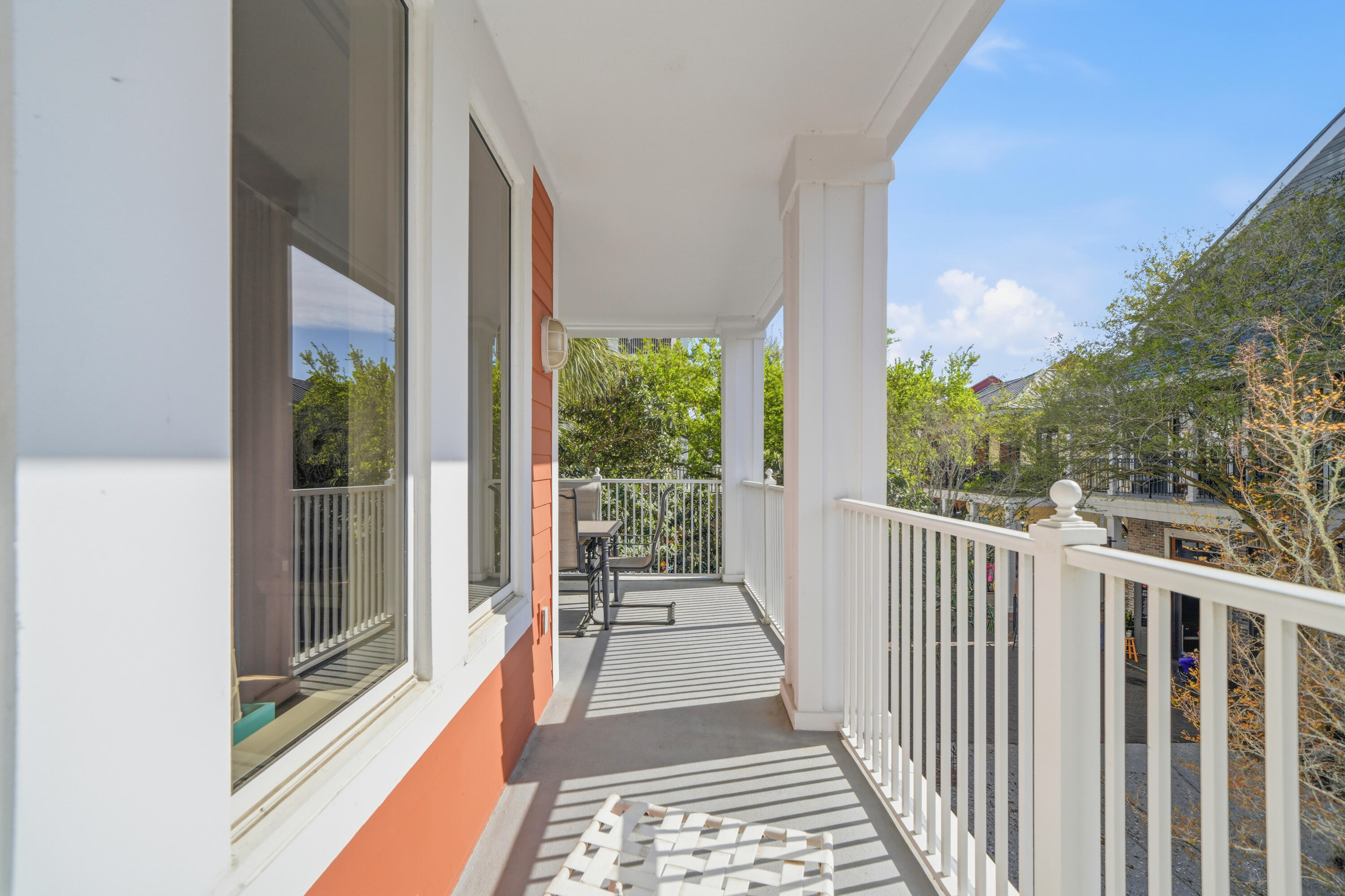 MARKET STREET INN - Residential