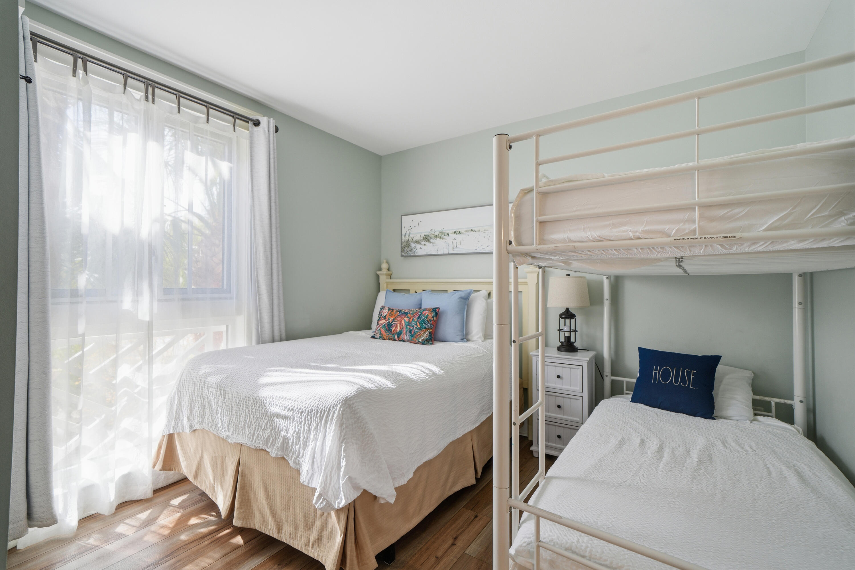 MARKET STREET INN - Residential