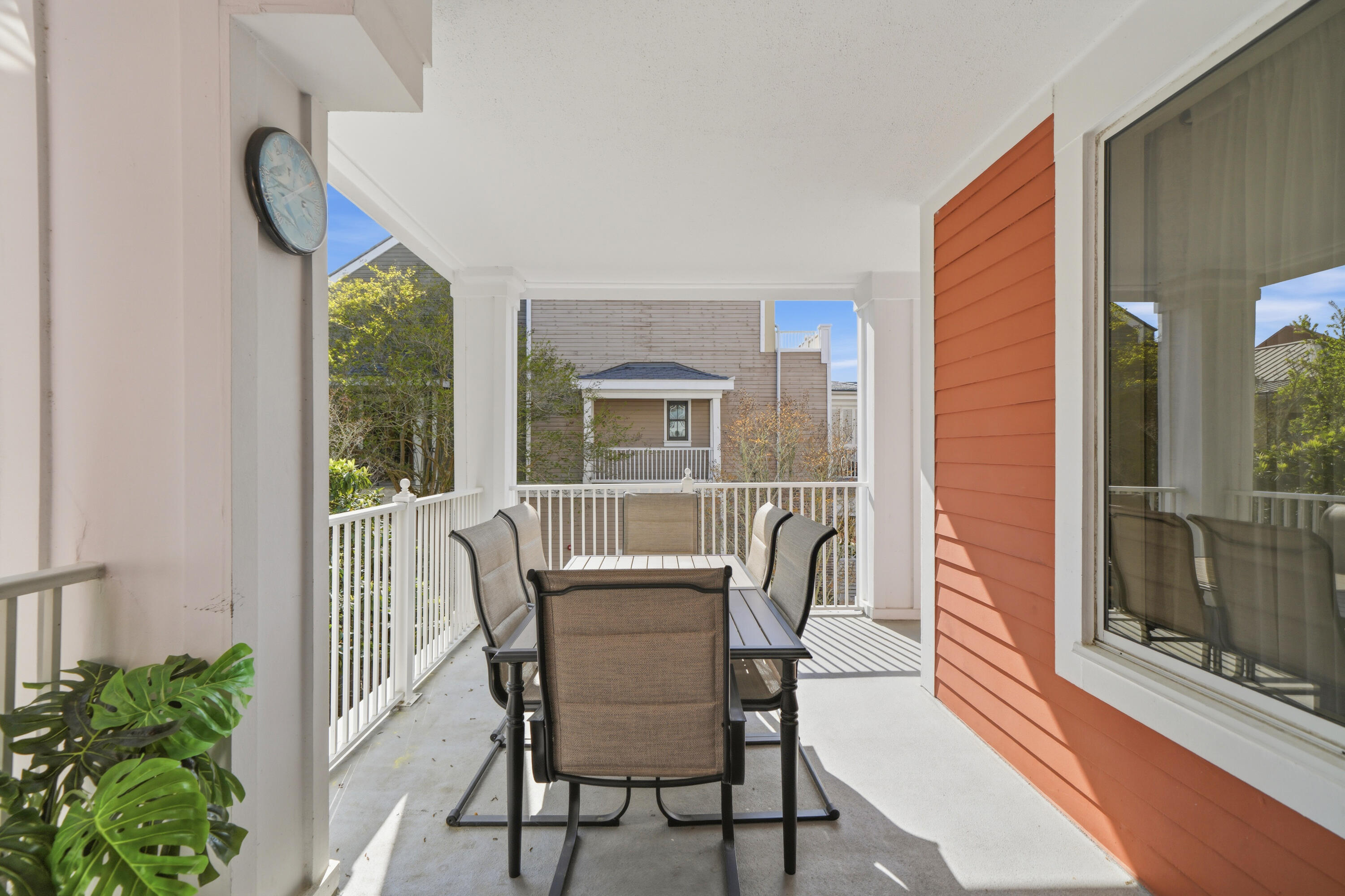 MARKET STREET INN - Residential